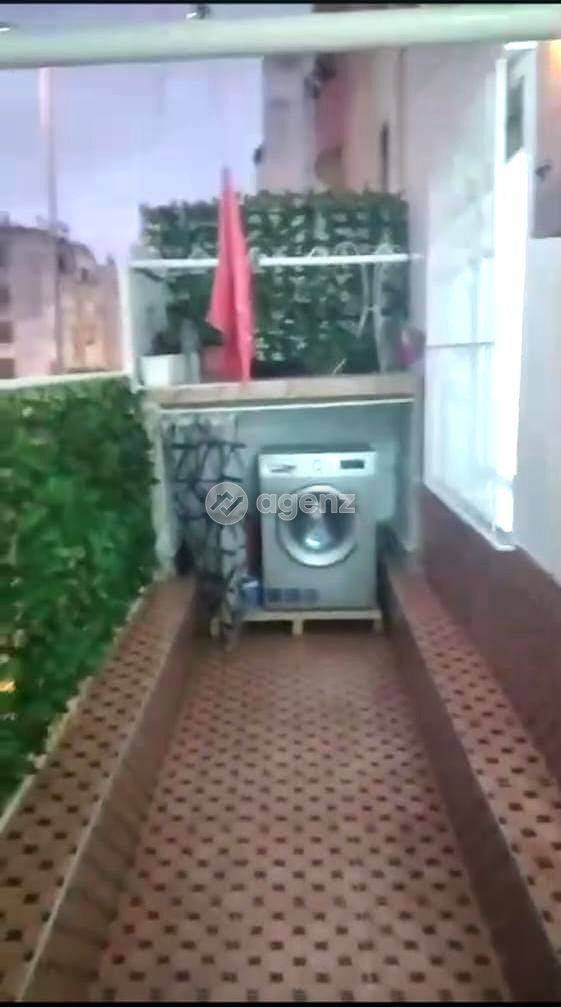 Charmant Appartement de 2 chambres à louer à Beausite — 2