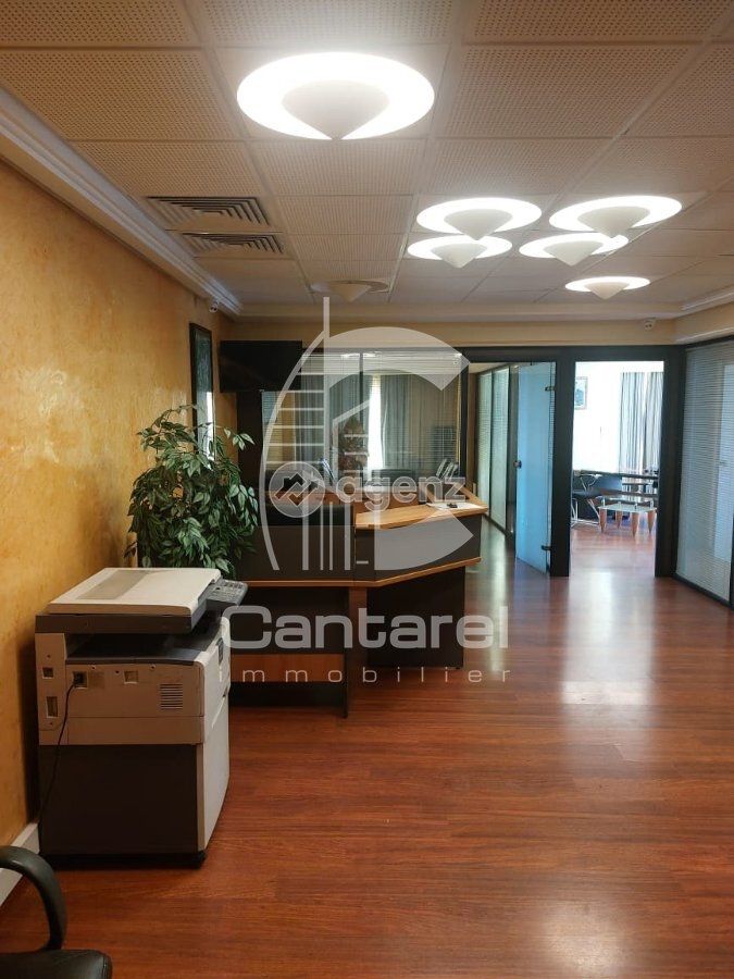 Bureau — Casablanca — 2