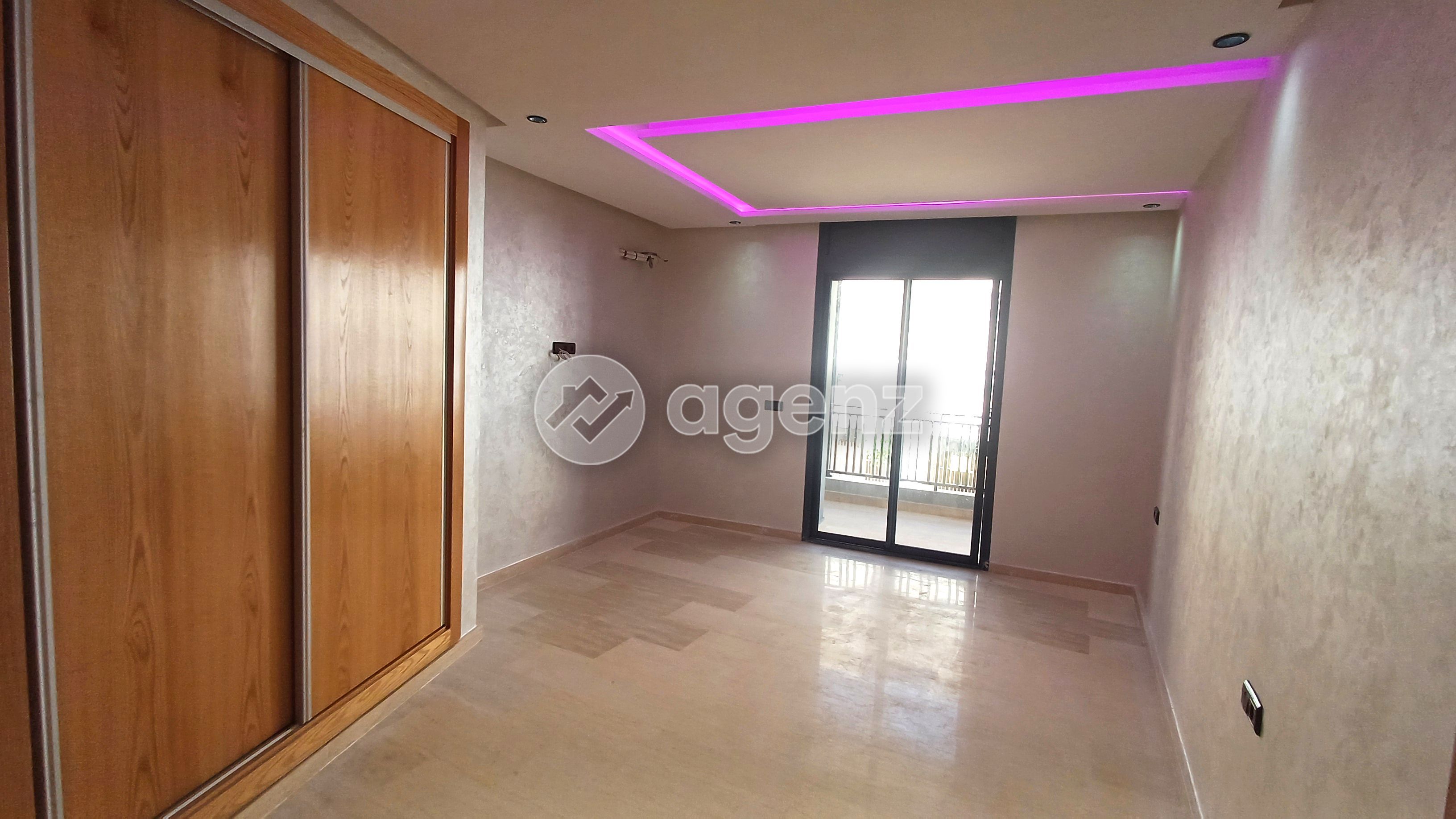 Moderne Appartement de 2 chambres à vendre à Bouskoura — 4