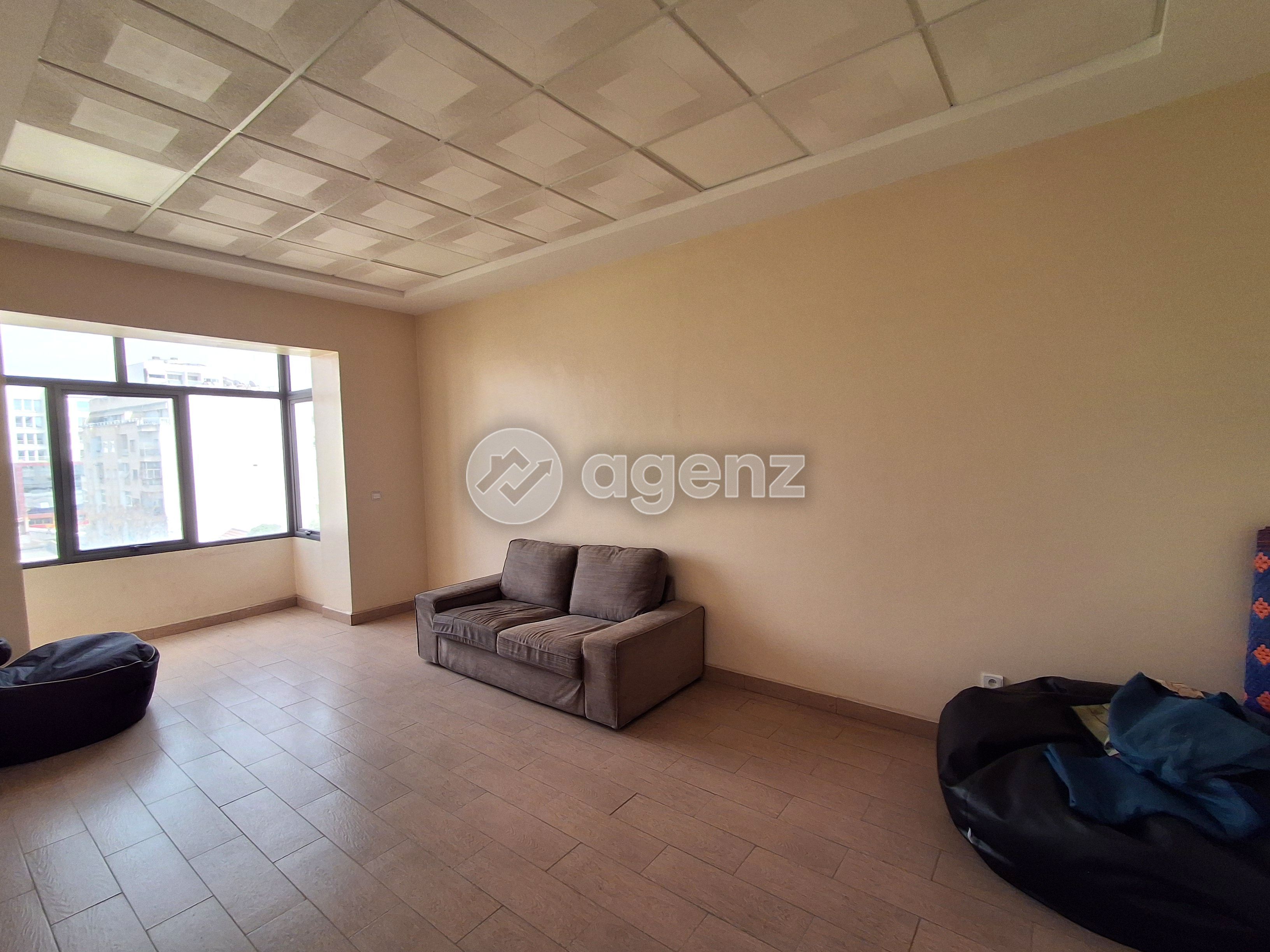 Bureau de 102 m² à Foncière - Casablanca — 4