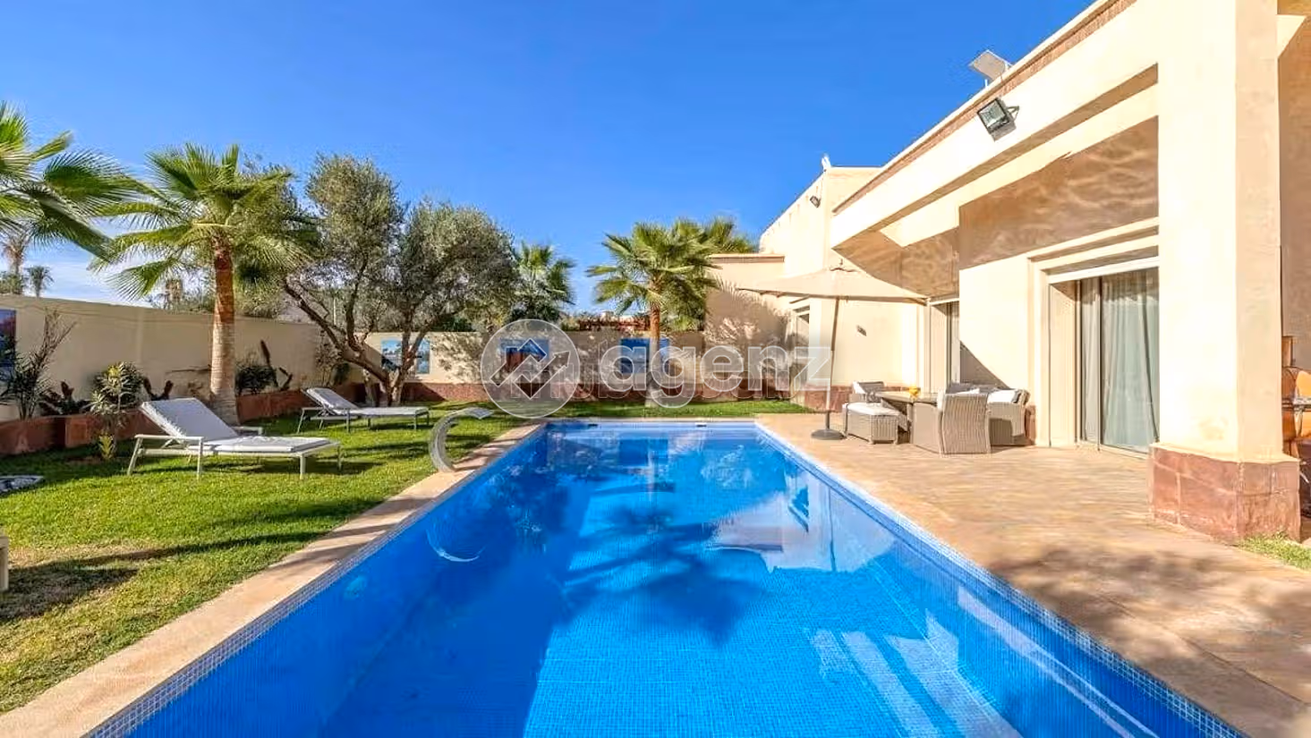 Vente villa avec VNA 
route de Fès 
Marrakech — 3