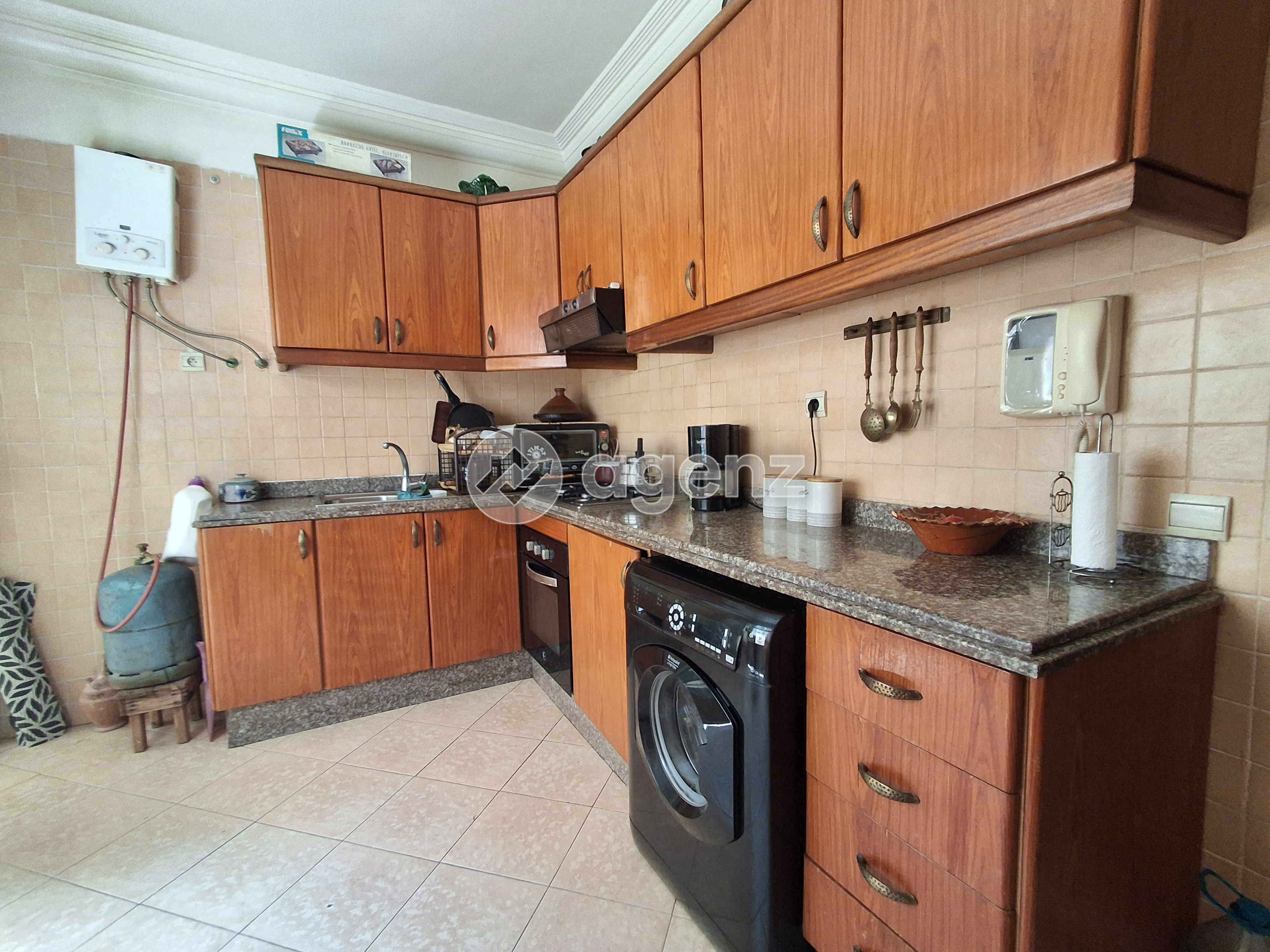 Élégant Appartement de 3 chambres A vendre à Belvédère — 3