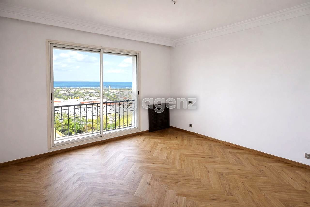 Appartement 240 m² à Ain Diab Extension — 2