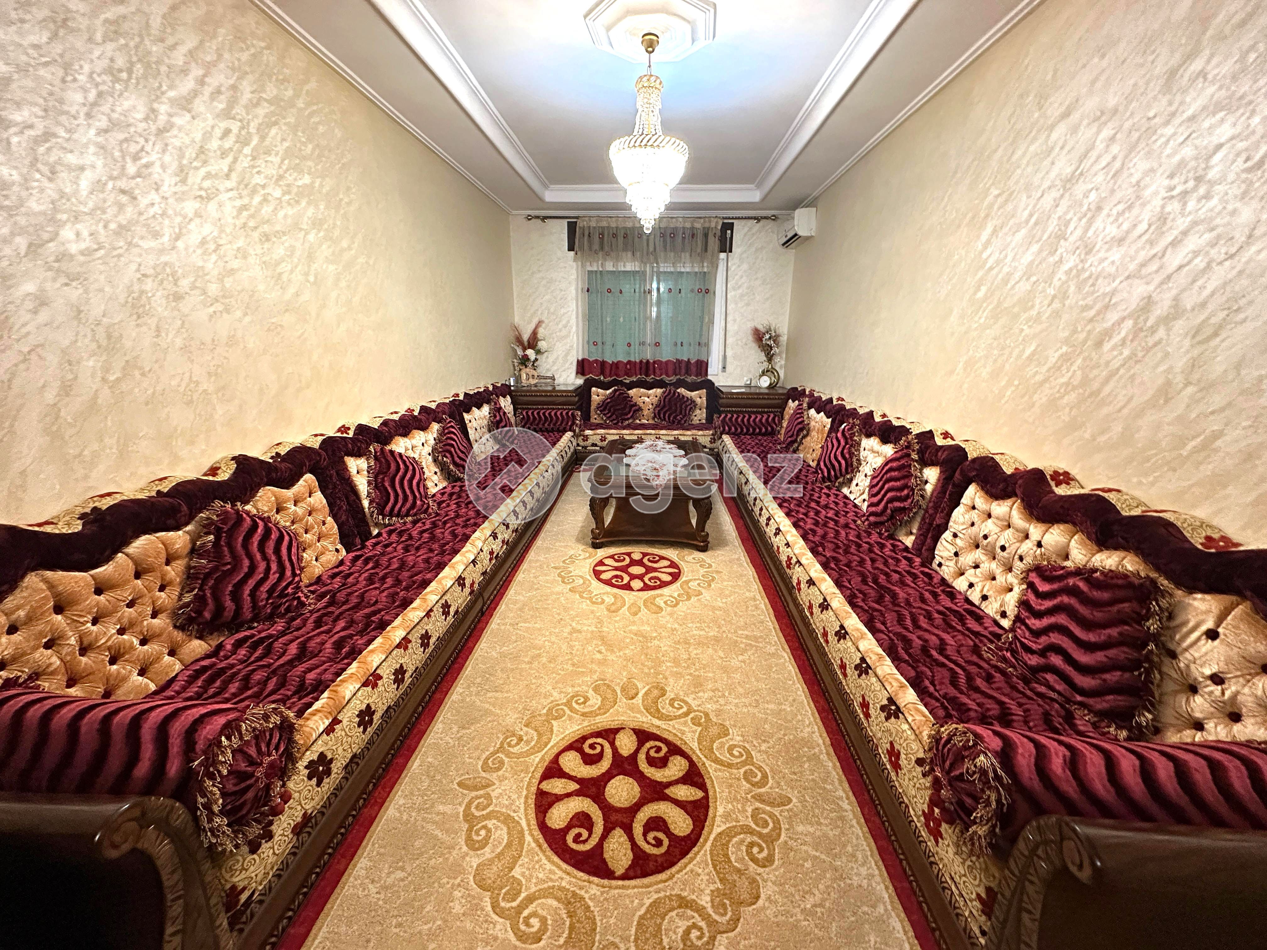 APPARTEMENT FAMILIAL ET ENSOLEILLÉ AU CŒUR DE TANGER