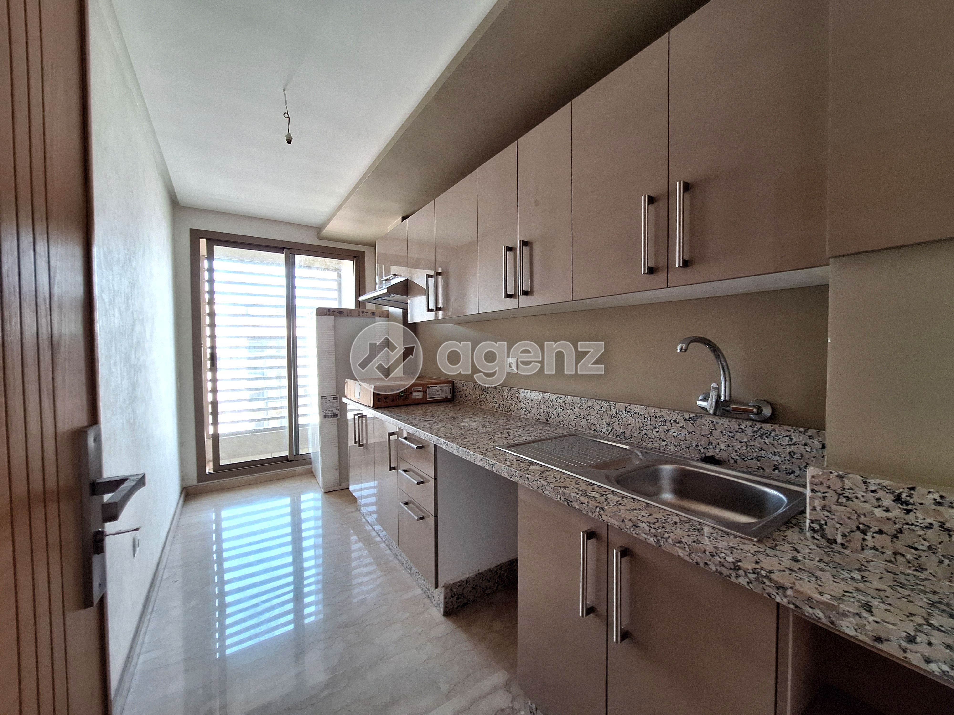 Exceptionnel Appartement de 2 chambres à vendre à Les Hôpitaux — 5