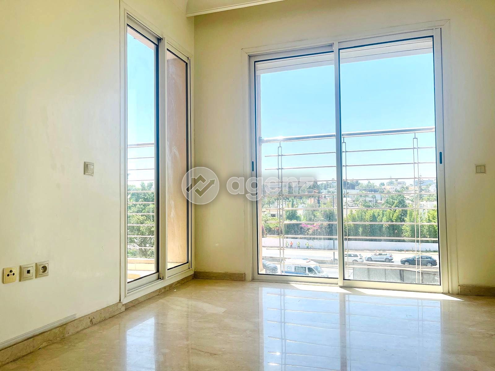 Appartement à vendre à Oasis — 4