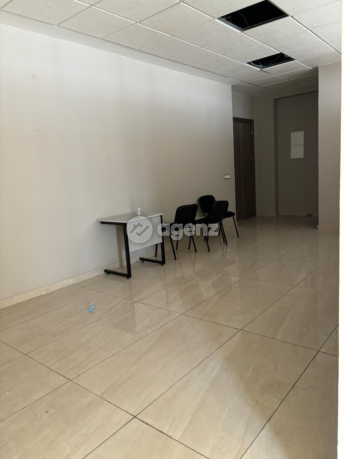 Bureau — Casablanca — 4