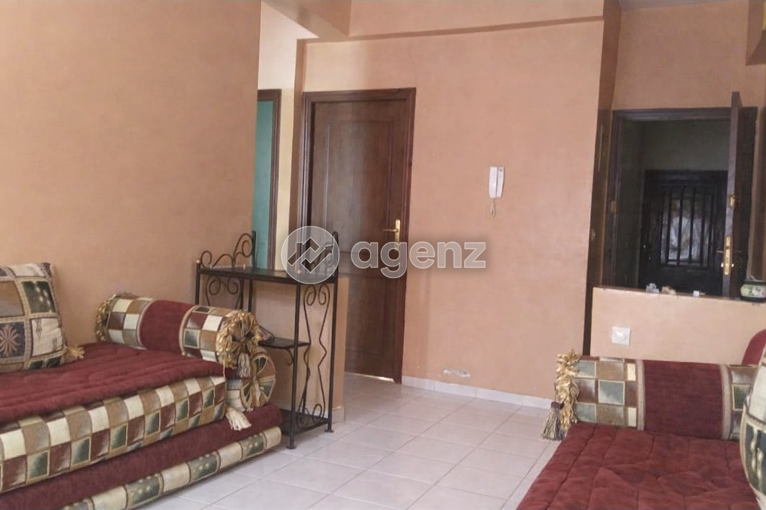 Appartement de 2 chambres ensoleillé à vendre à Essaada — 2