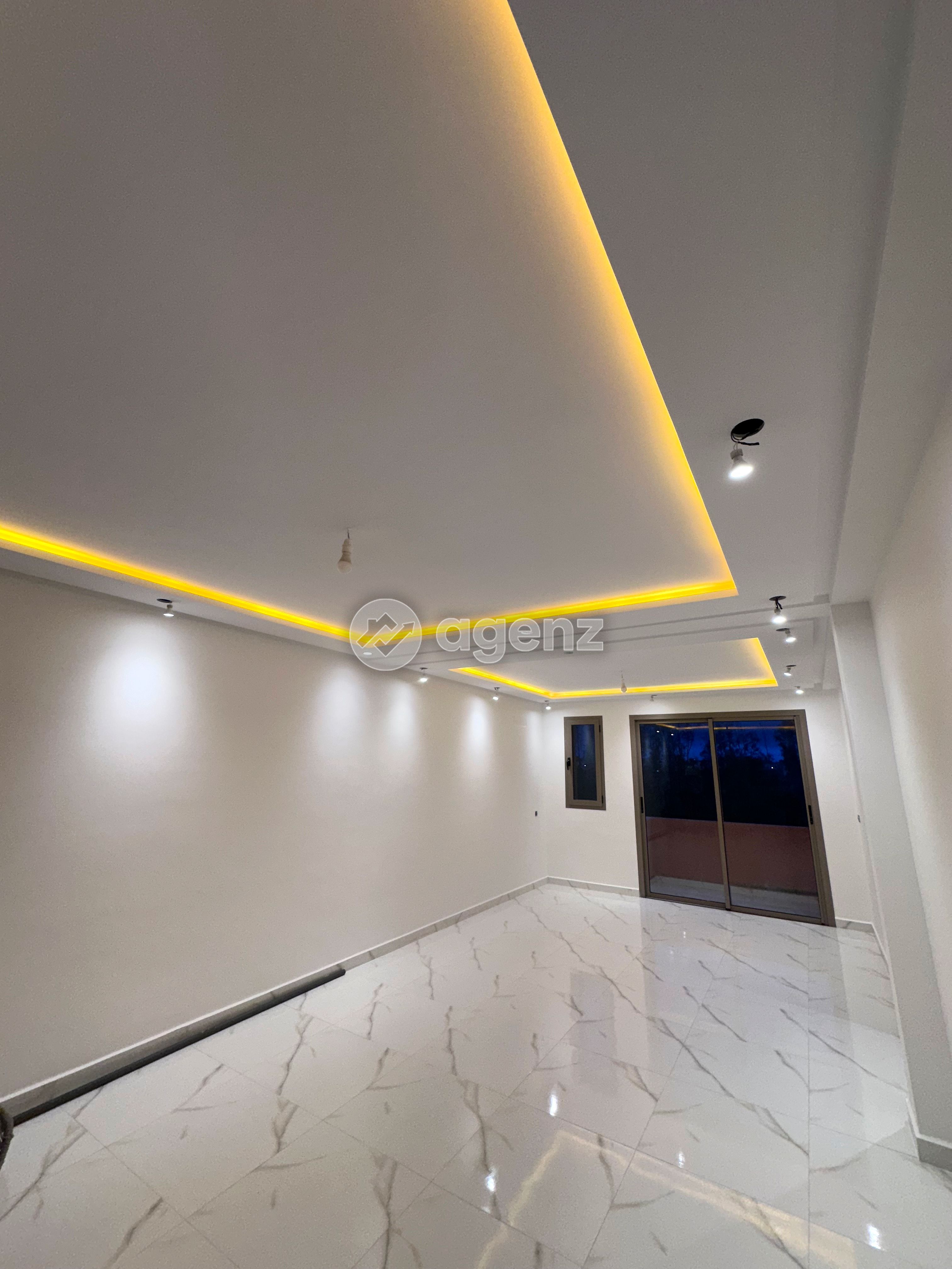 Magnifique appartement de 2 chambres à vendre à Tassoultante
Vivez le parfait équilibre entre sérénité et proximité !
 — 2