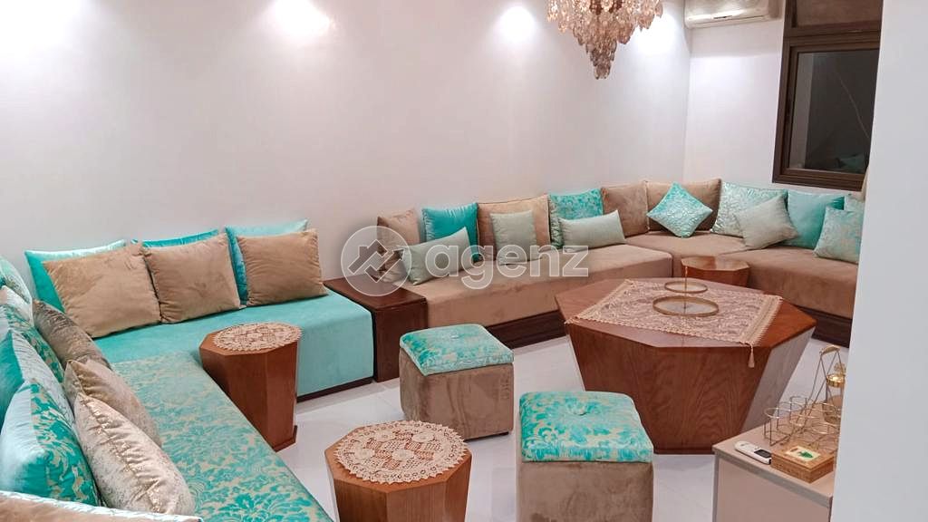 Prestigieux Appartement de 2 chambres à louer à Diour Jamaa