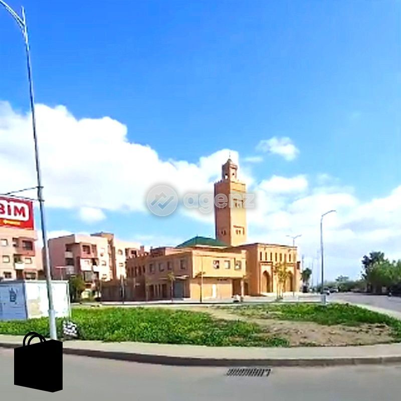 Investissez maintenant ! Magasin à vendre dans un emplacement animé à Marrakech, Sidi Youssef Al-Nahā - 34 m² avec une façade de 30 m - prix négociable. — 5