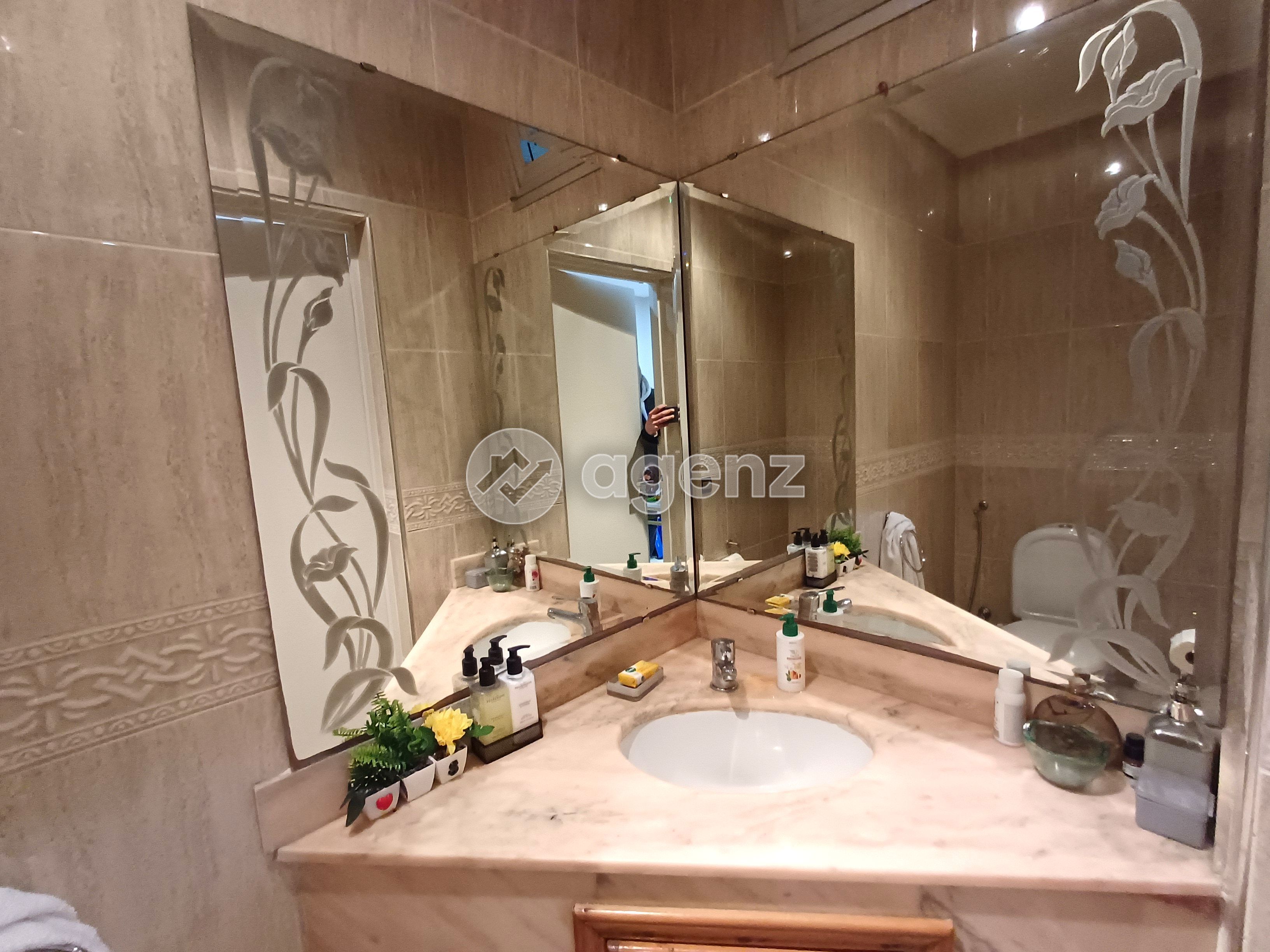 Appartement à vendre à Franceville — 3