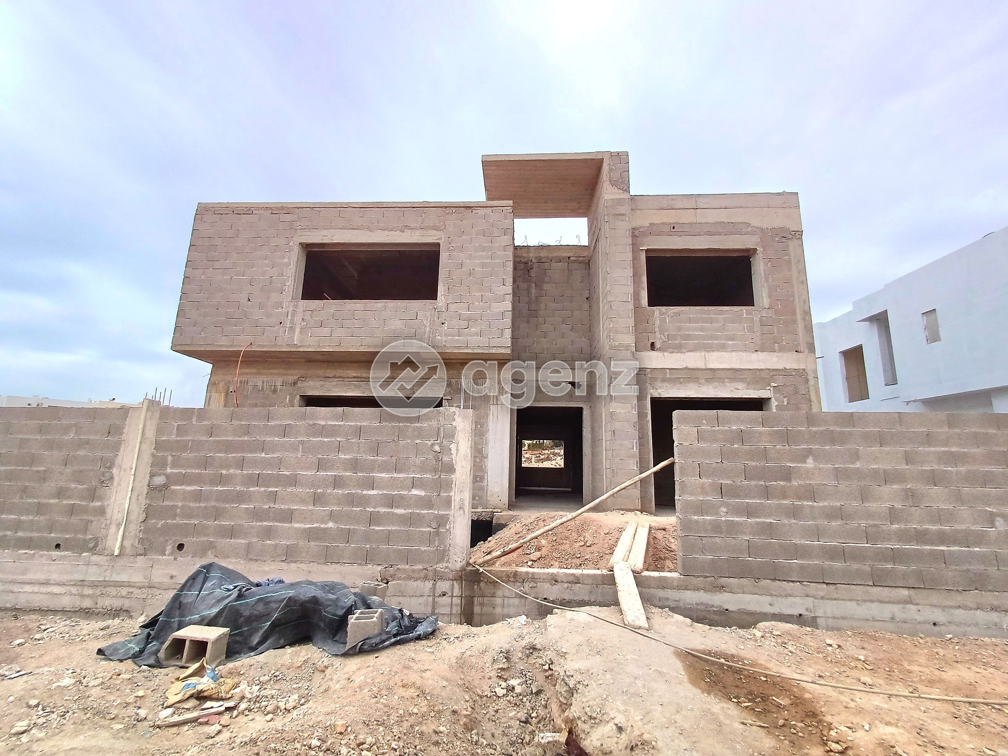Villa à vendre à Hay Mohammadi