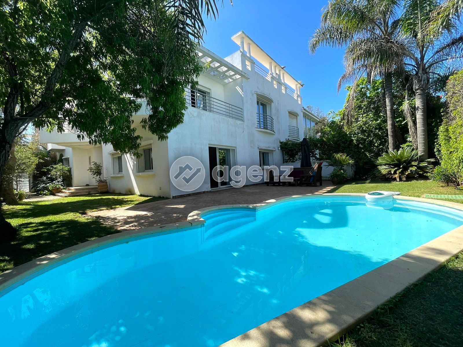 Charmant Villa de 4 chambres à louer à Ain Diab