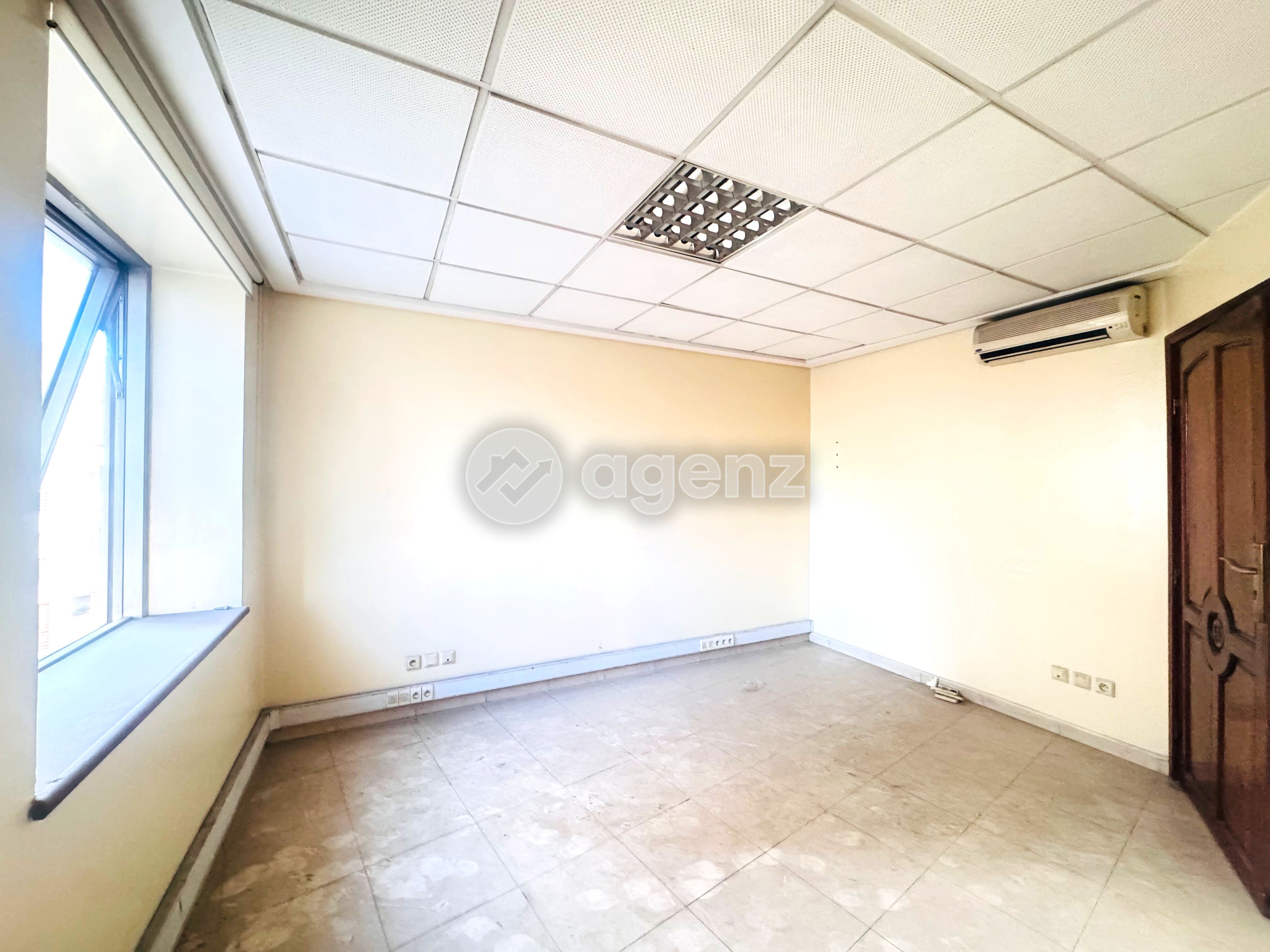 Bureau à vendre en centre ville  — 4