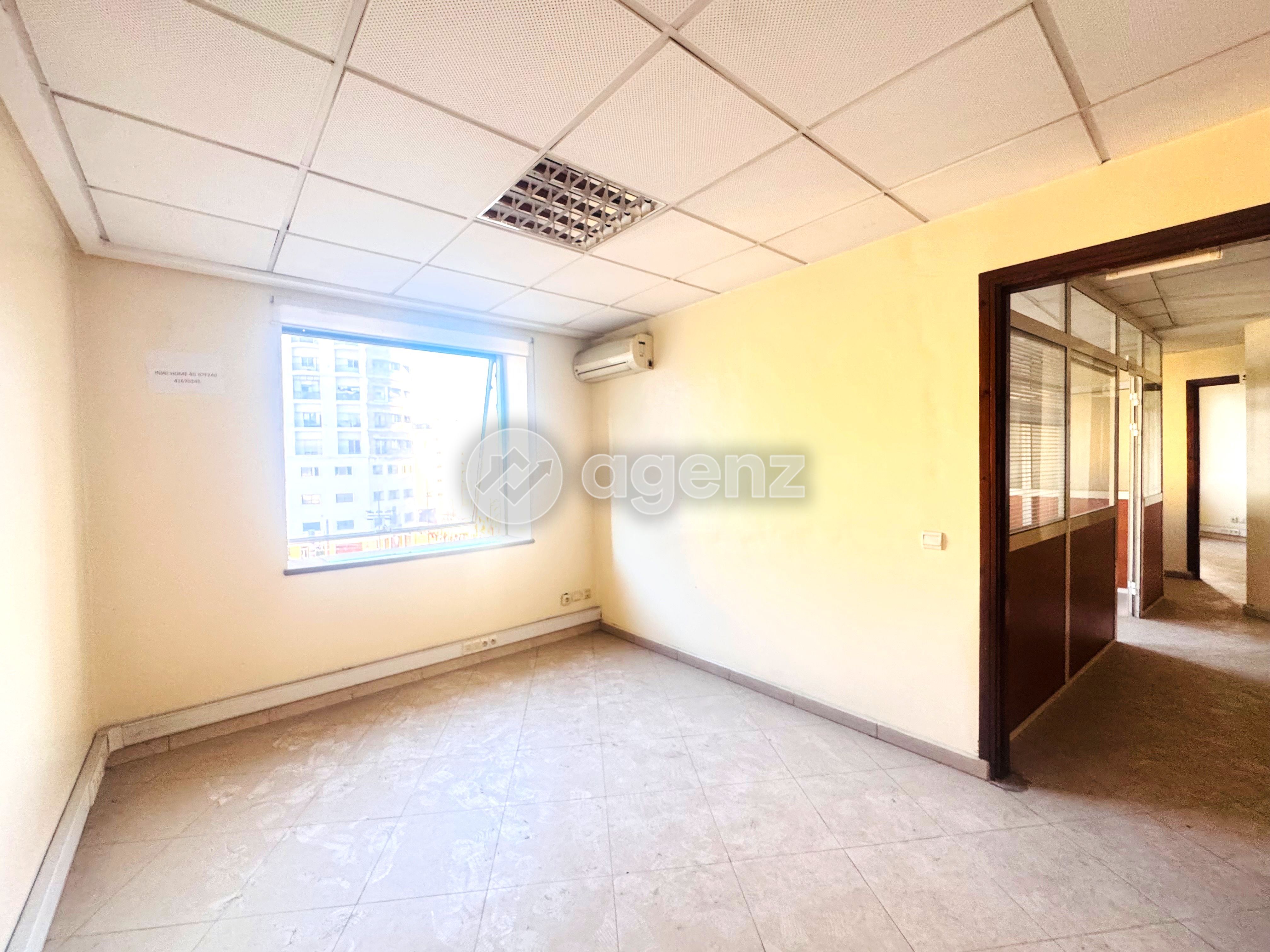 Bureau à vendre en centre ville  — 5