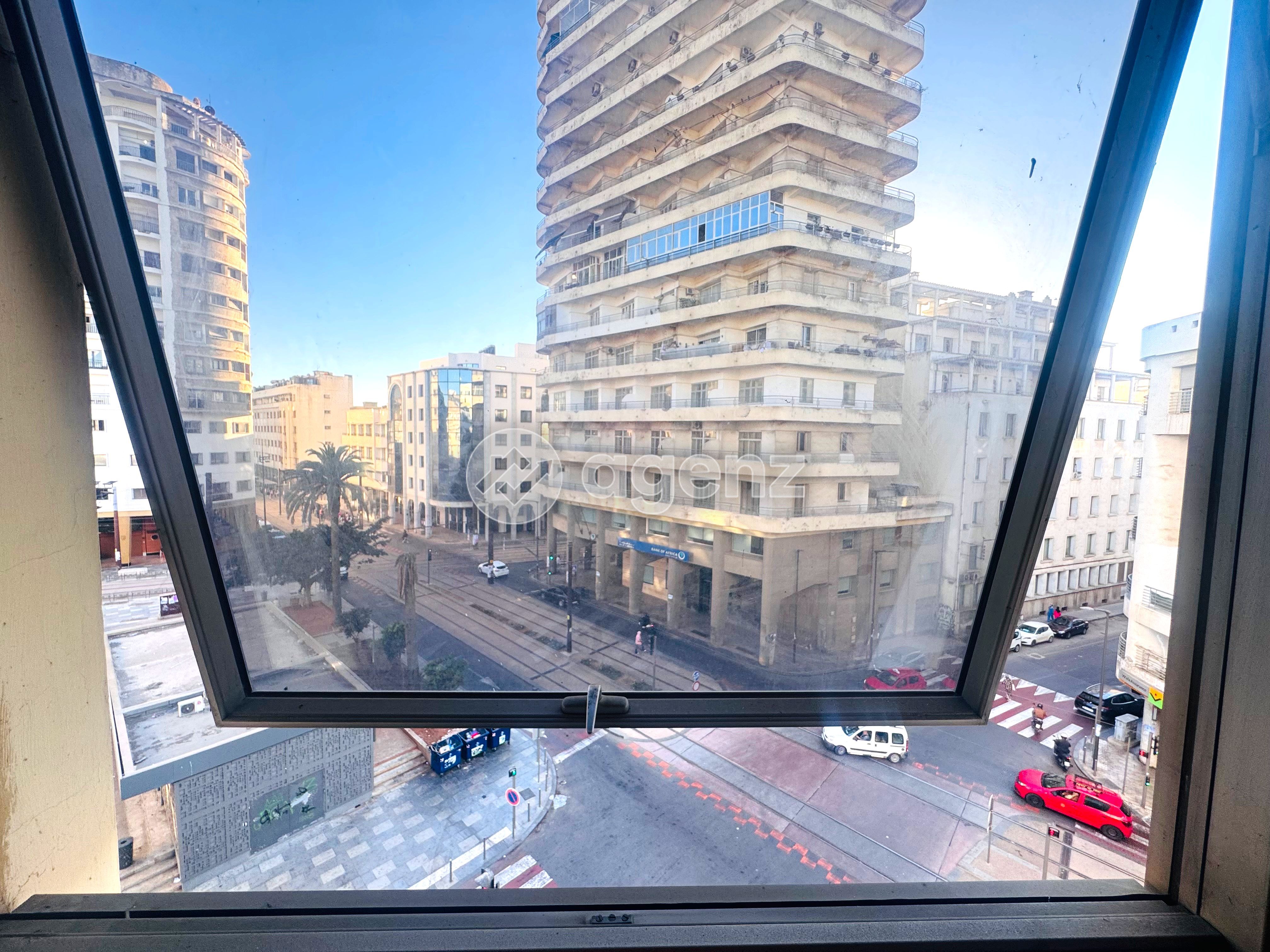 Bureau à vendre en centre ville  — 2