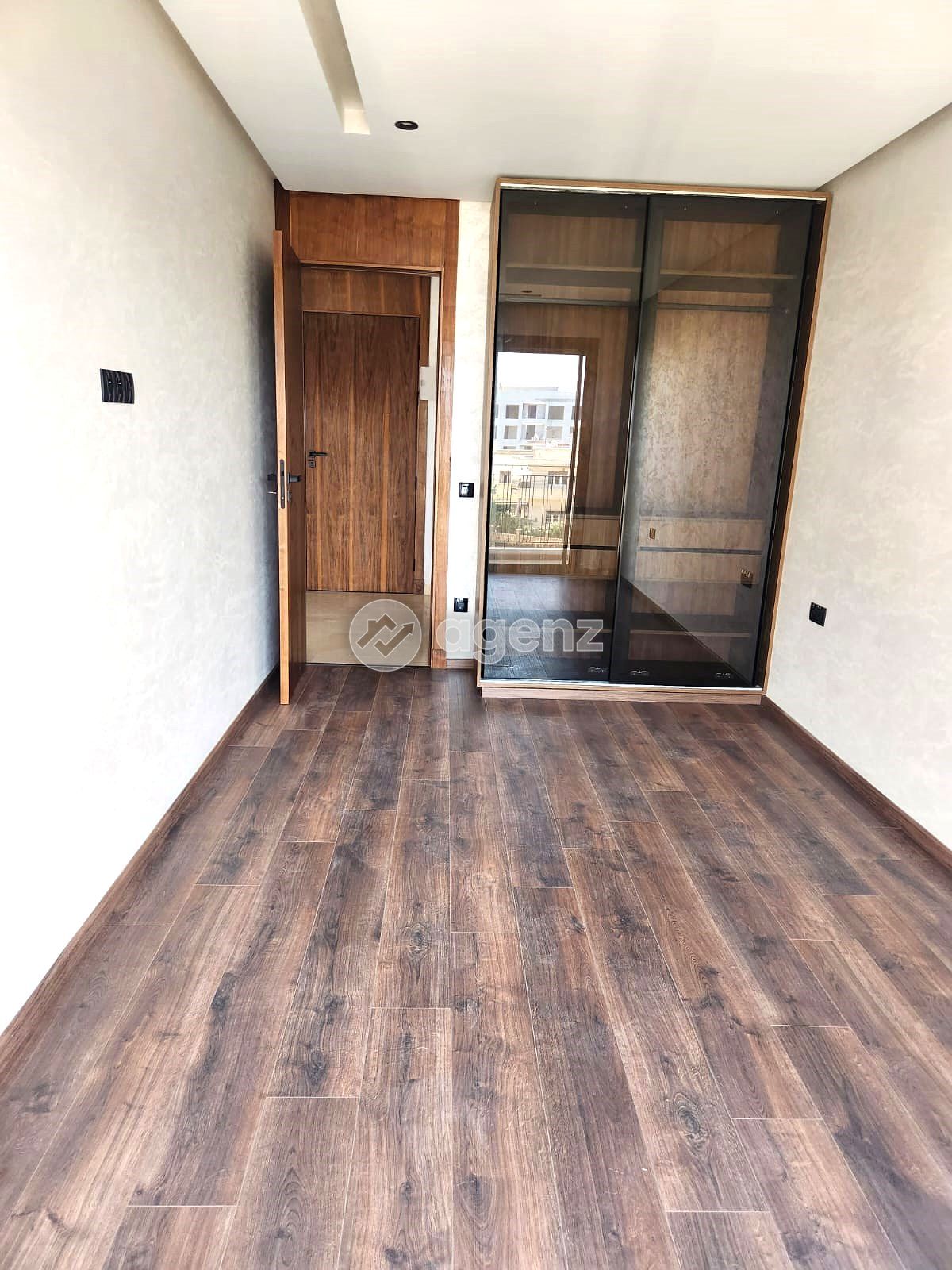 Appartement 46 m² à Les hôpitaux — 5