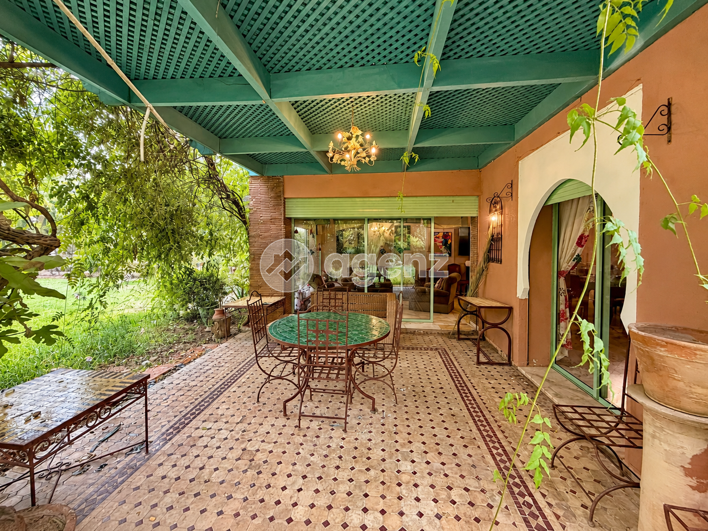 Rez de jardin à vendre à la Palmeraie avec immense jouissance à Ennakhil (Palmeraie), Marrakech | Agenz