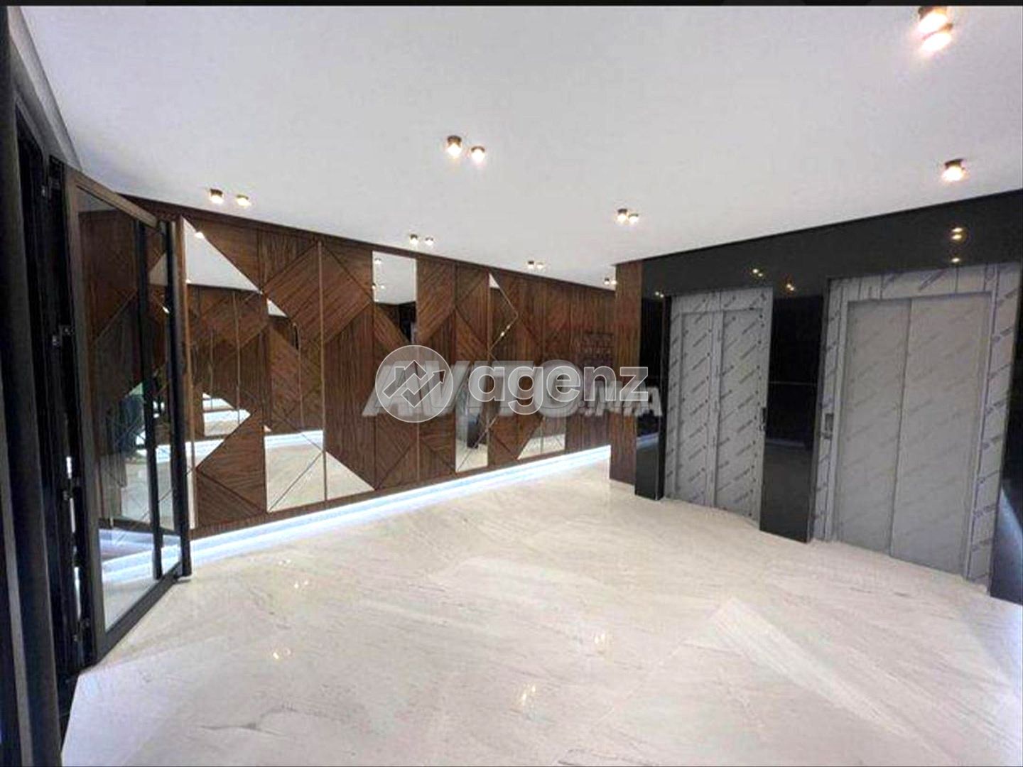 Bureau neuf pour location avenue des FAR fès 54m2 — 4