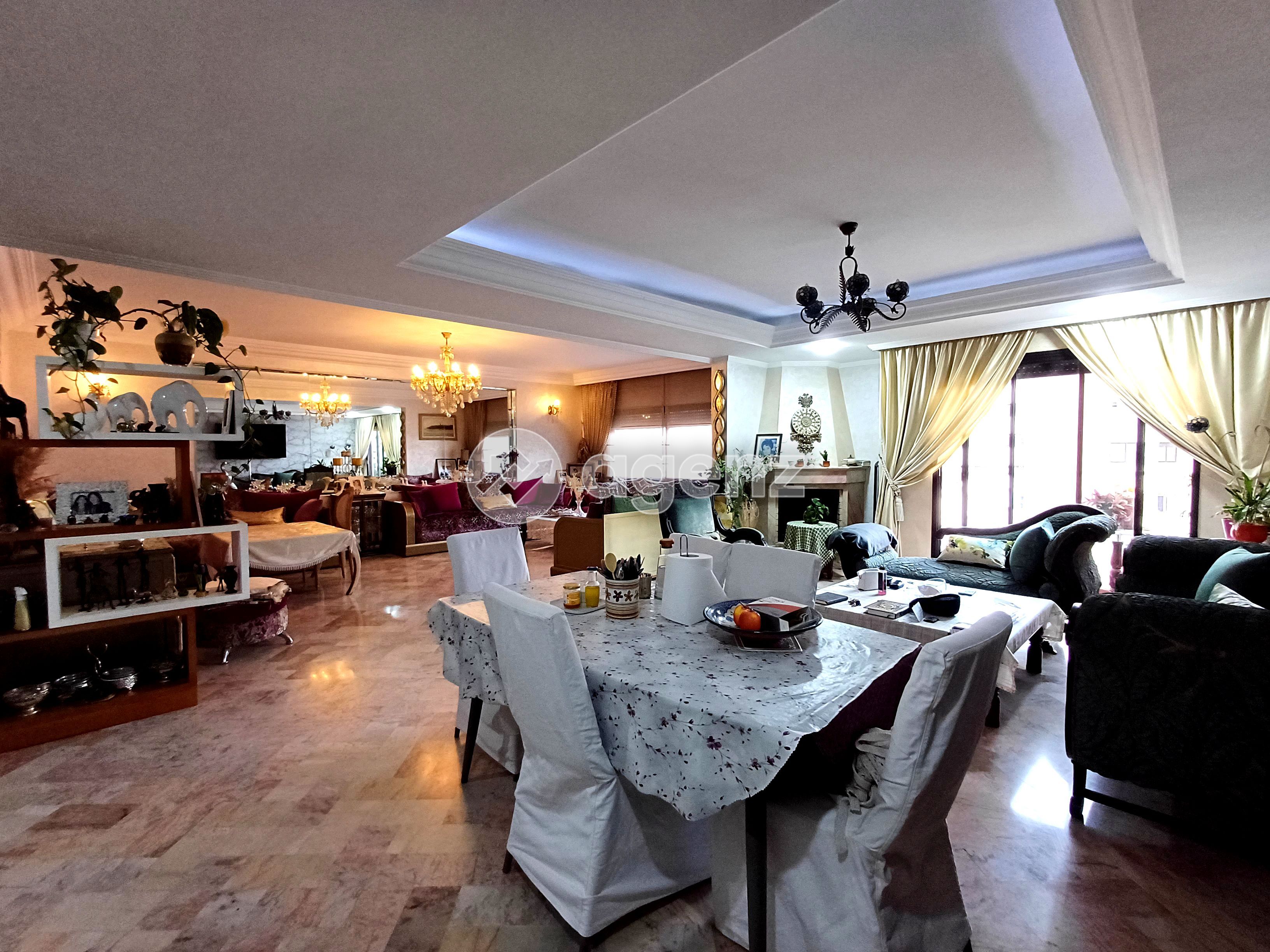 Vidéo de Appartement à vendre 184 m², 3 chambres - 2 Mars -CMN-ME-1655