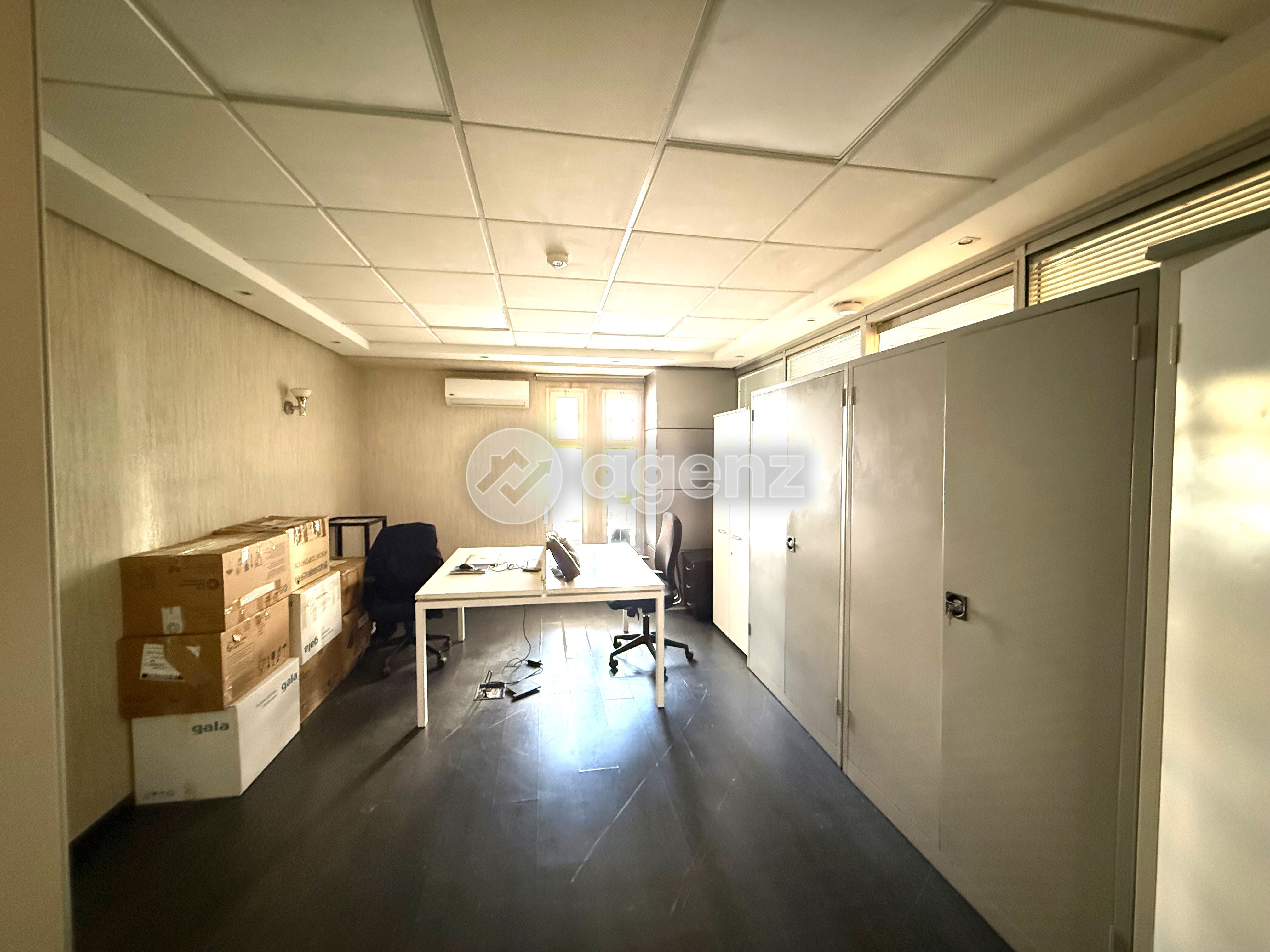 Charmant Bureau à louer à Sidi Maarouf — 4