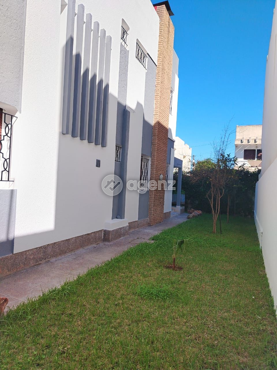 Villa 400 m² à Oasis — 2