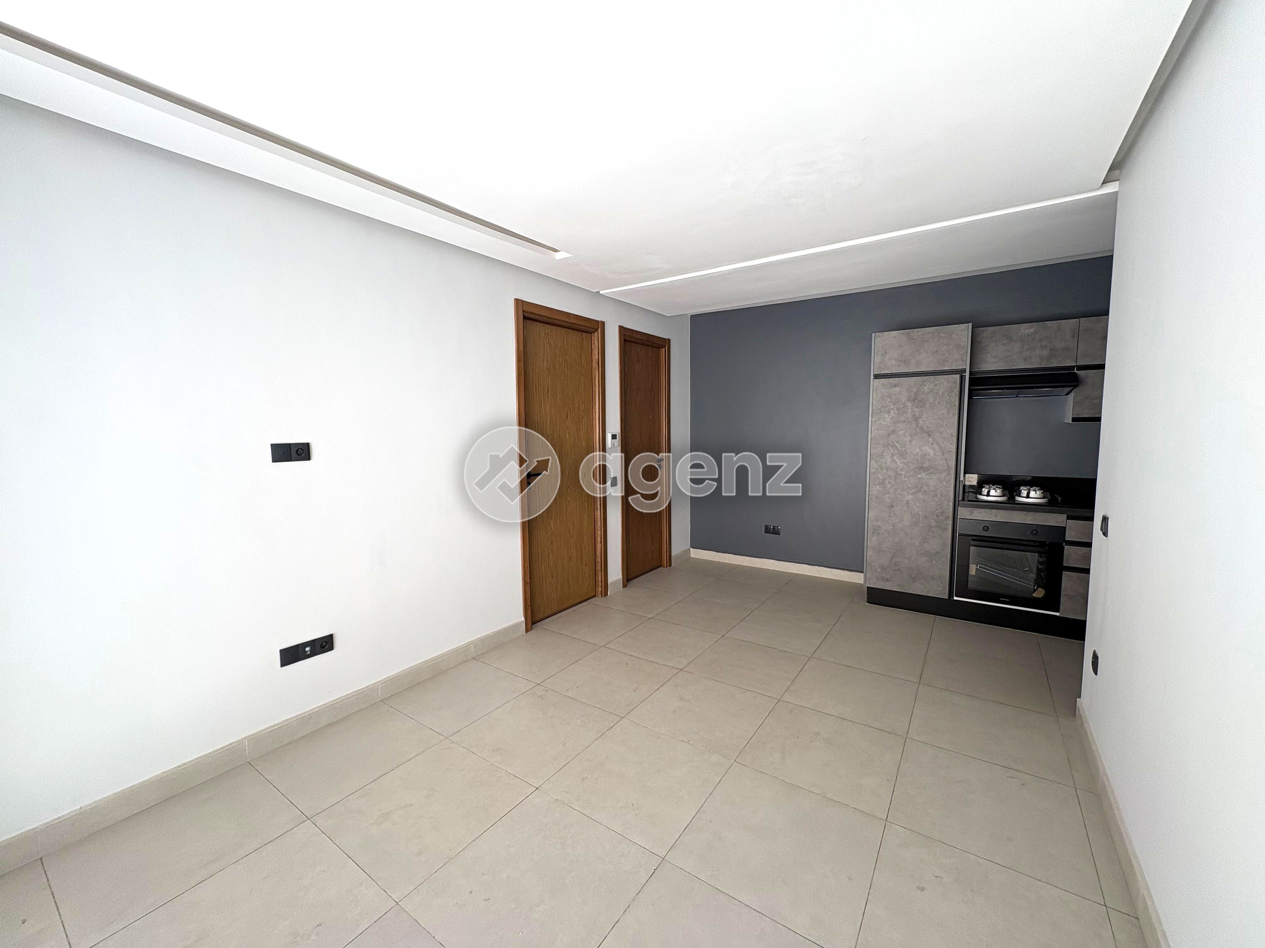 Appartement à vendre à Les Hôpitaux — 4