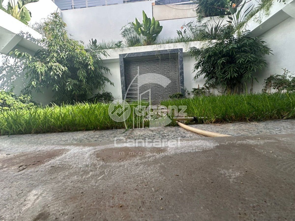 Villa à vendre à Casablanca — 4
