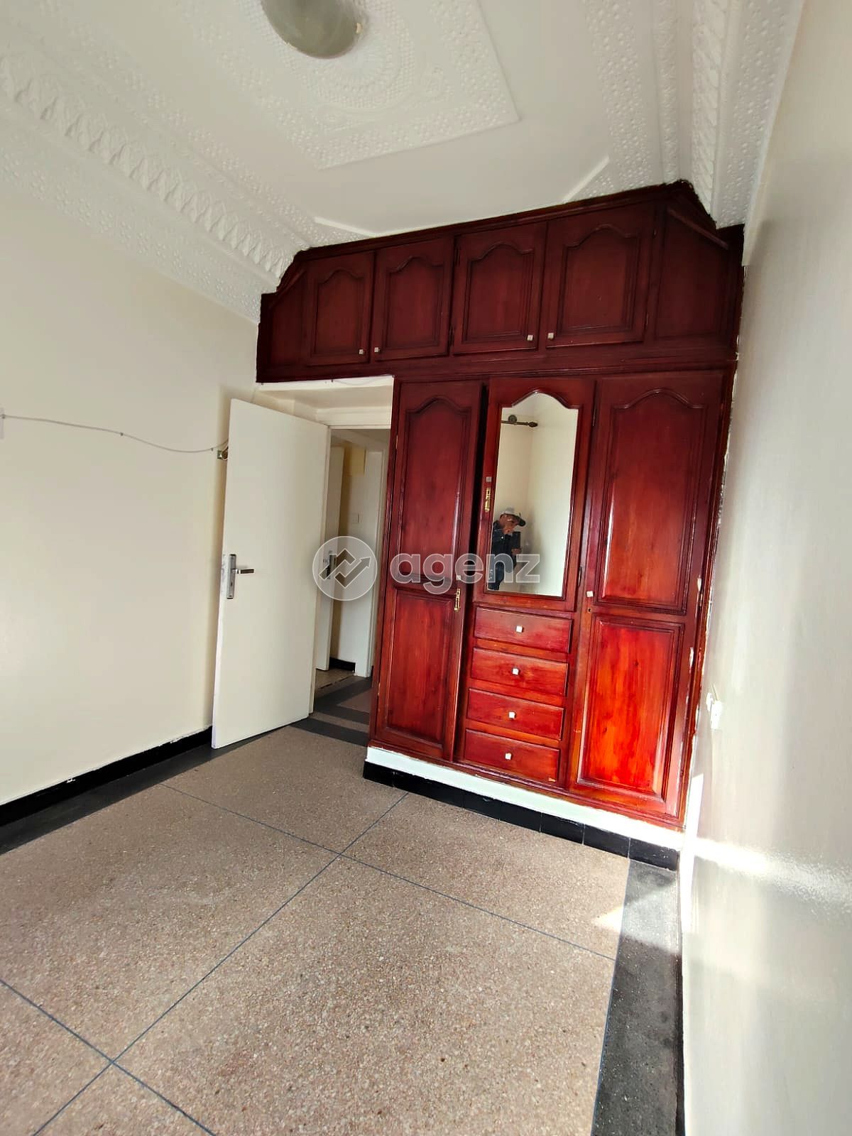 Appartement de 2 chambres à vendre à Ben Msick, premium. — 5