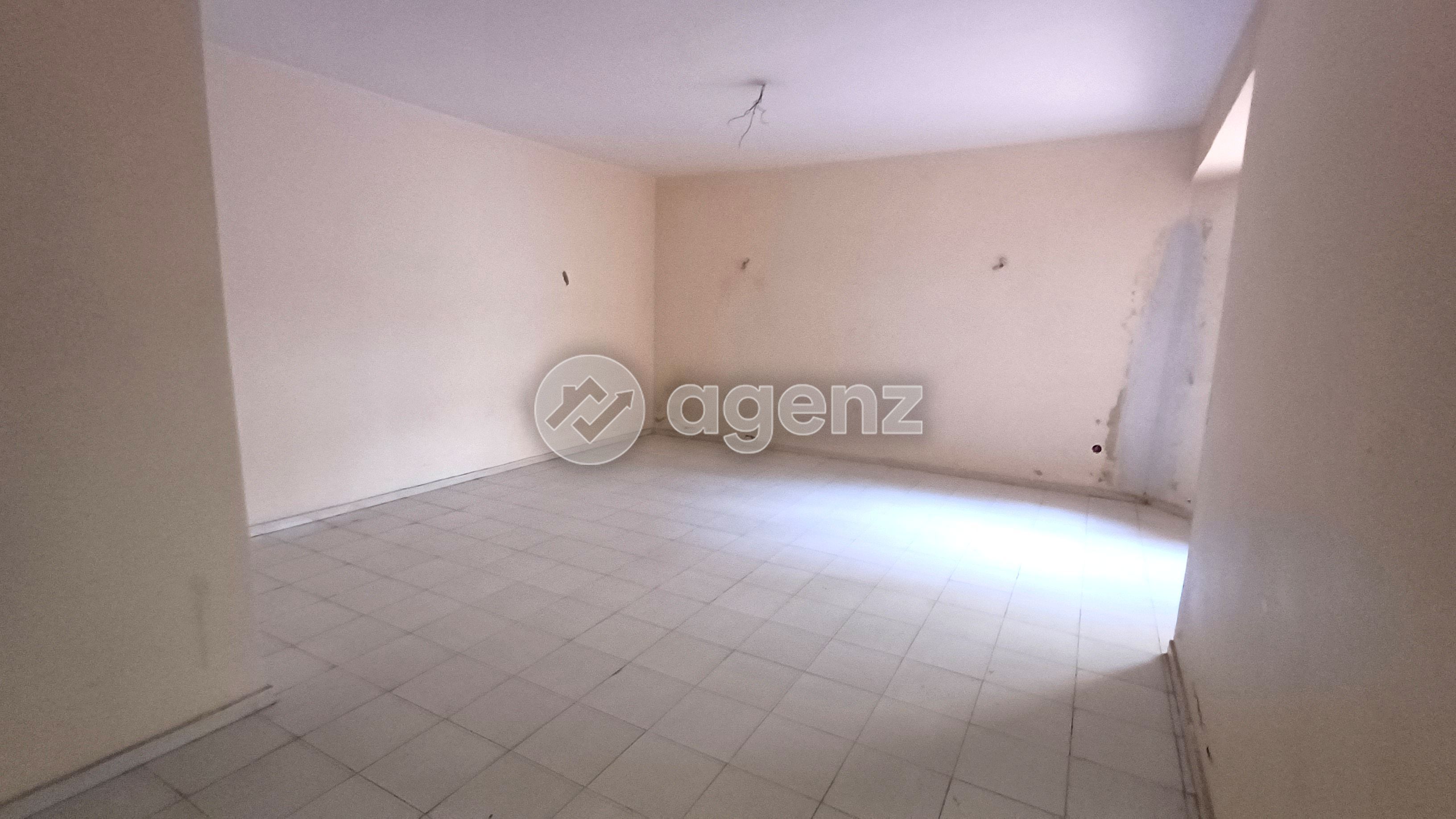 Appartement à vendre à Oulfa — 2