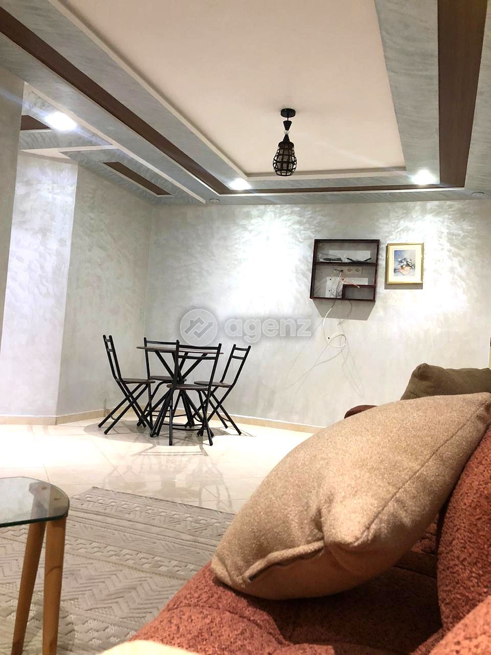  Appartement de 2 chambres à louer  — 4