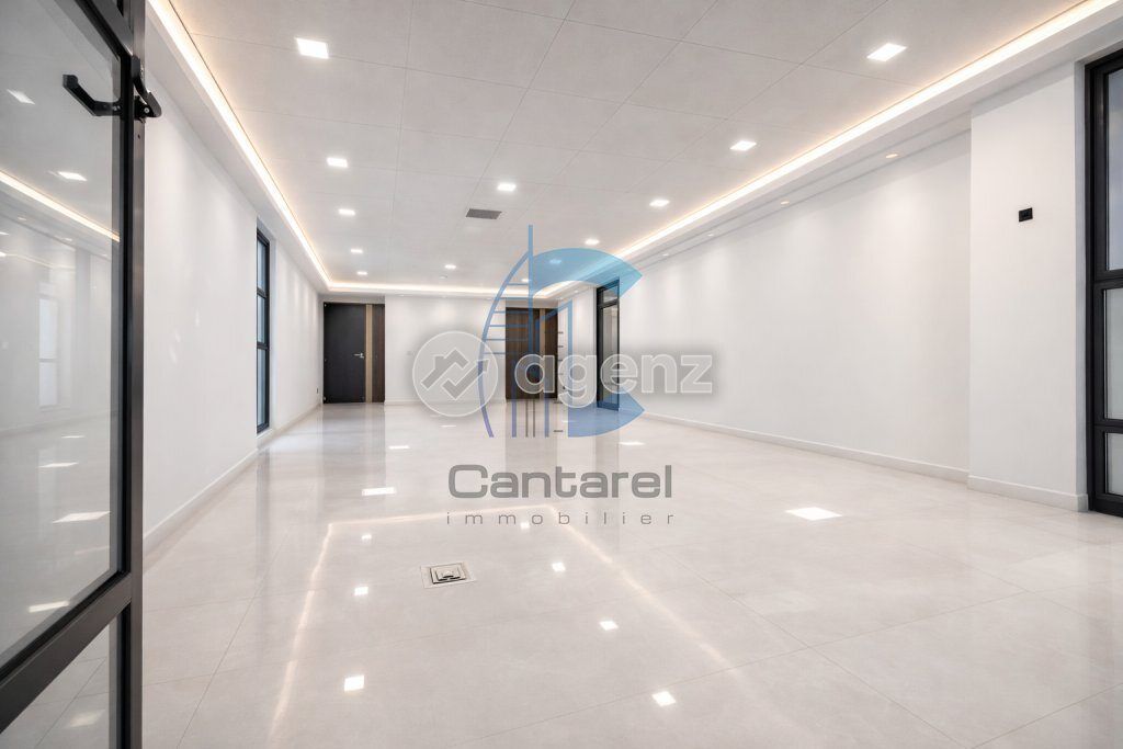 مكتب — Casablanca