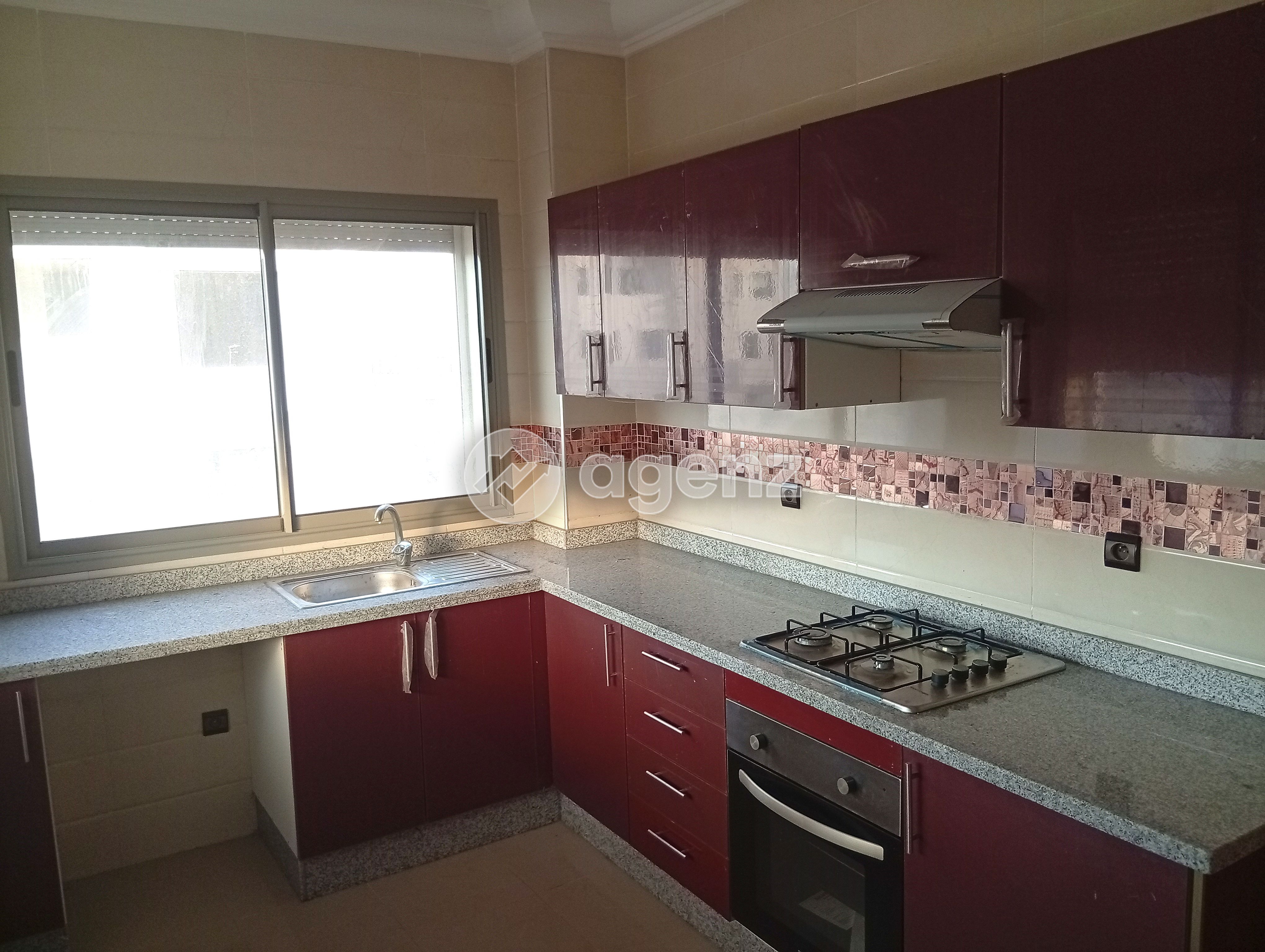 Charmant Appartement de 3 chambres à vendre à Aïn Sebaâ