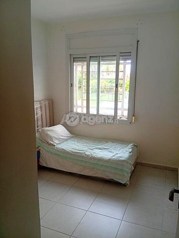 Élégant Appartement de 2 chambres à louer à Beausite — 3