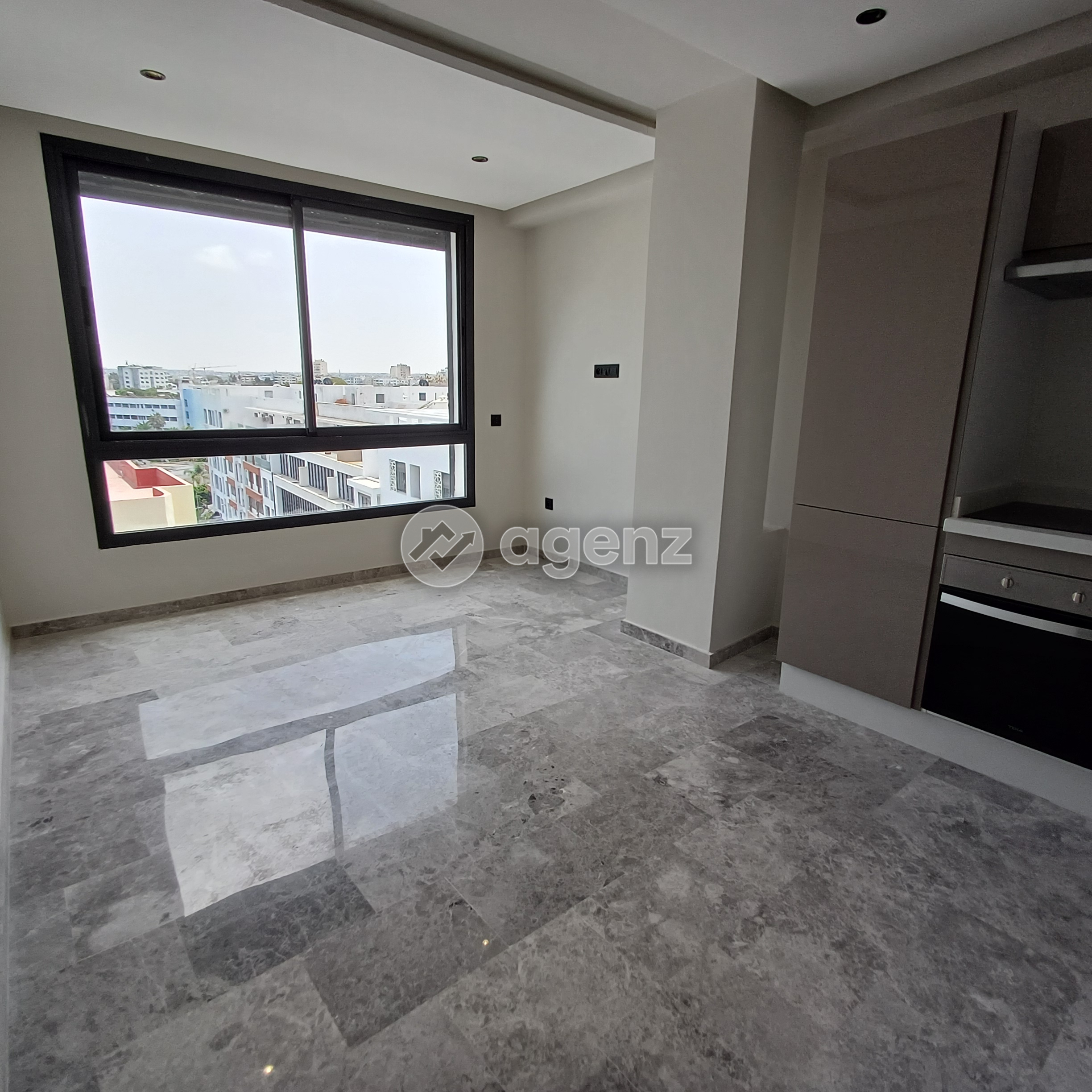 Élégant Appartement de 2 chambres à vendre