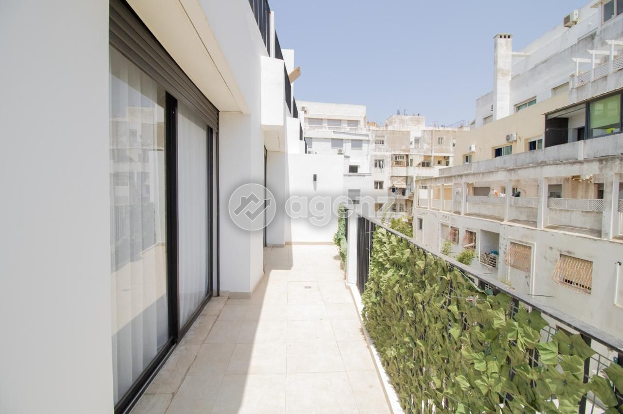 Moderne Appartement de 1 chambre à vendre à El Manar - El Hank — 4
