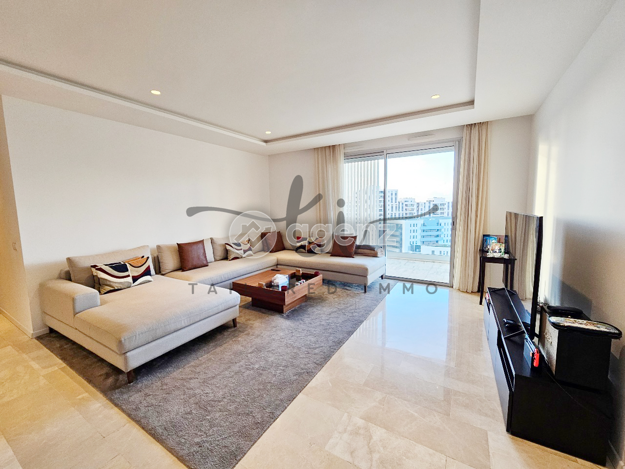 Appartement meublé  de 3 chambres à louer à CFC — 2