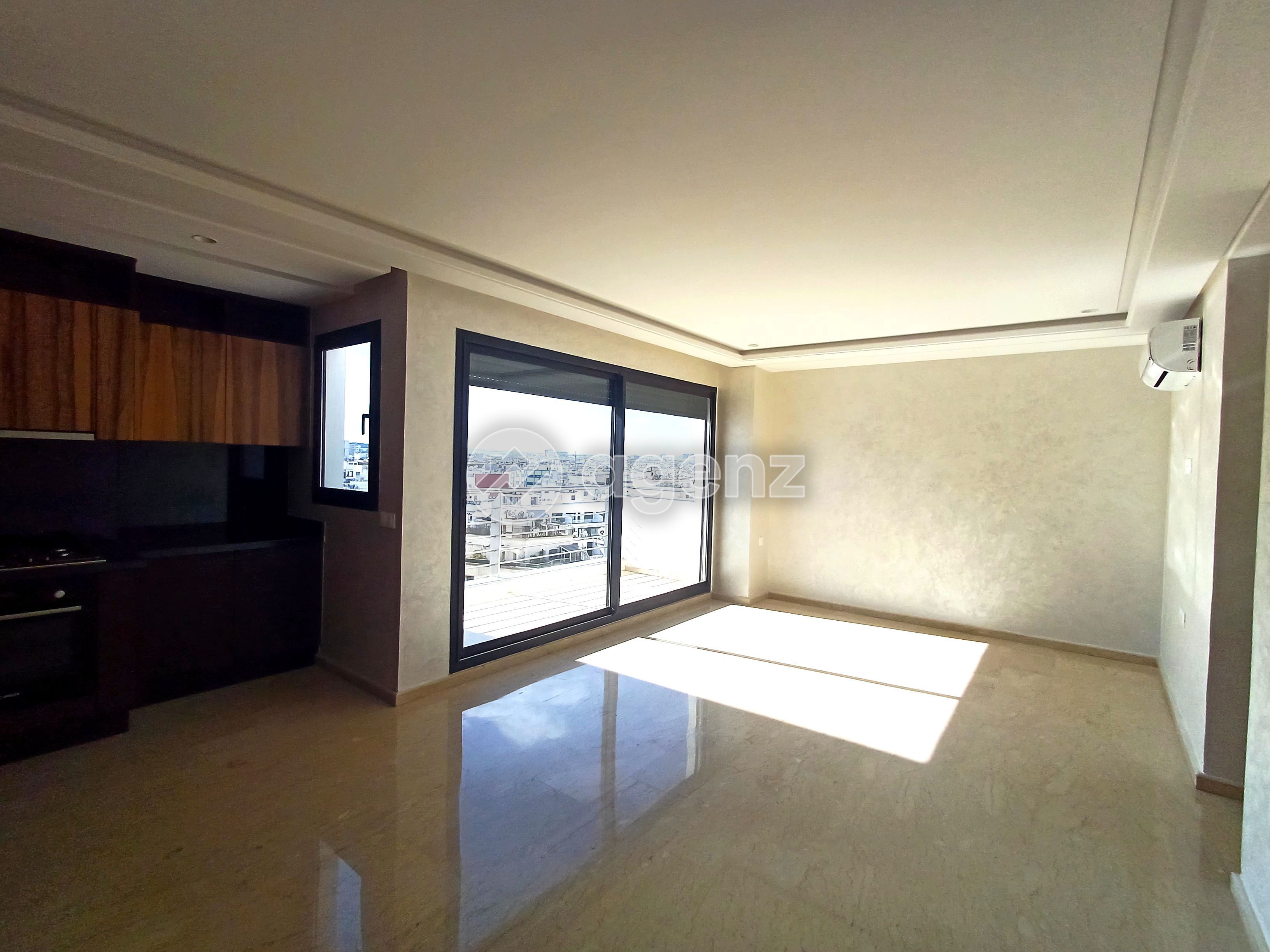 Élégant Appartement de 1 chambre à vendre à Gauthier — 4