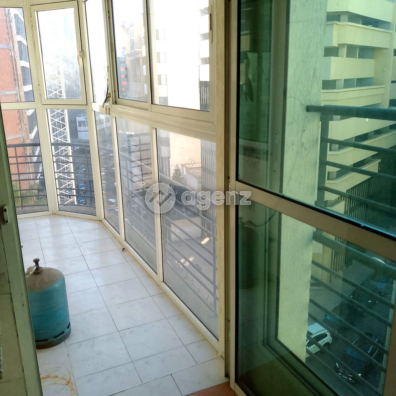 Appartement à louer à Les Hôpitaux — 3