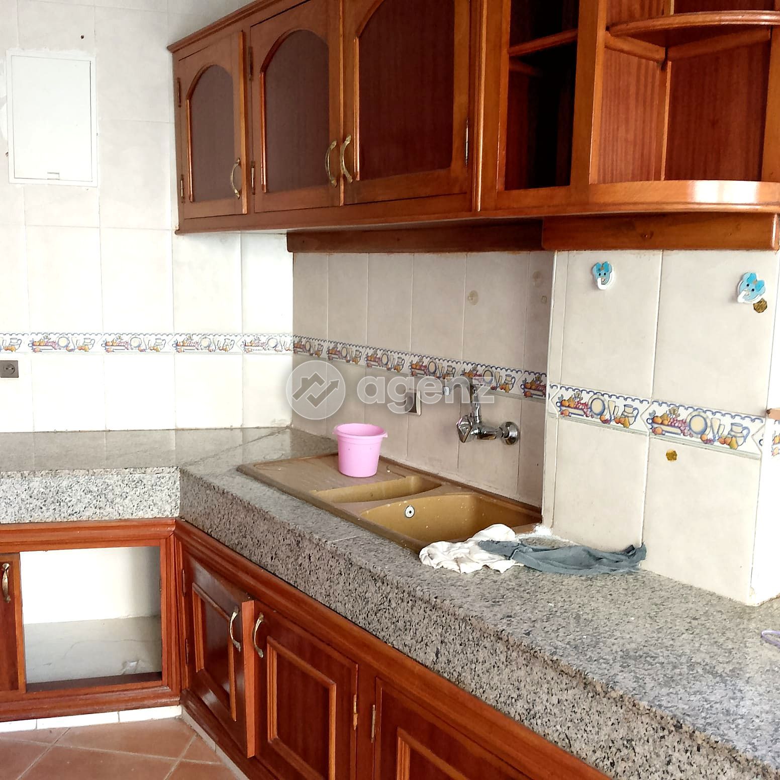 Appartement à louer à Les Hôpitaux — 5
