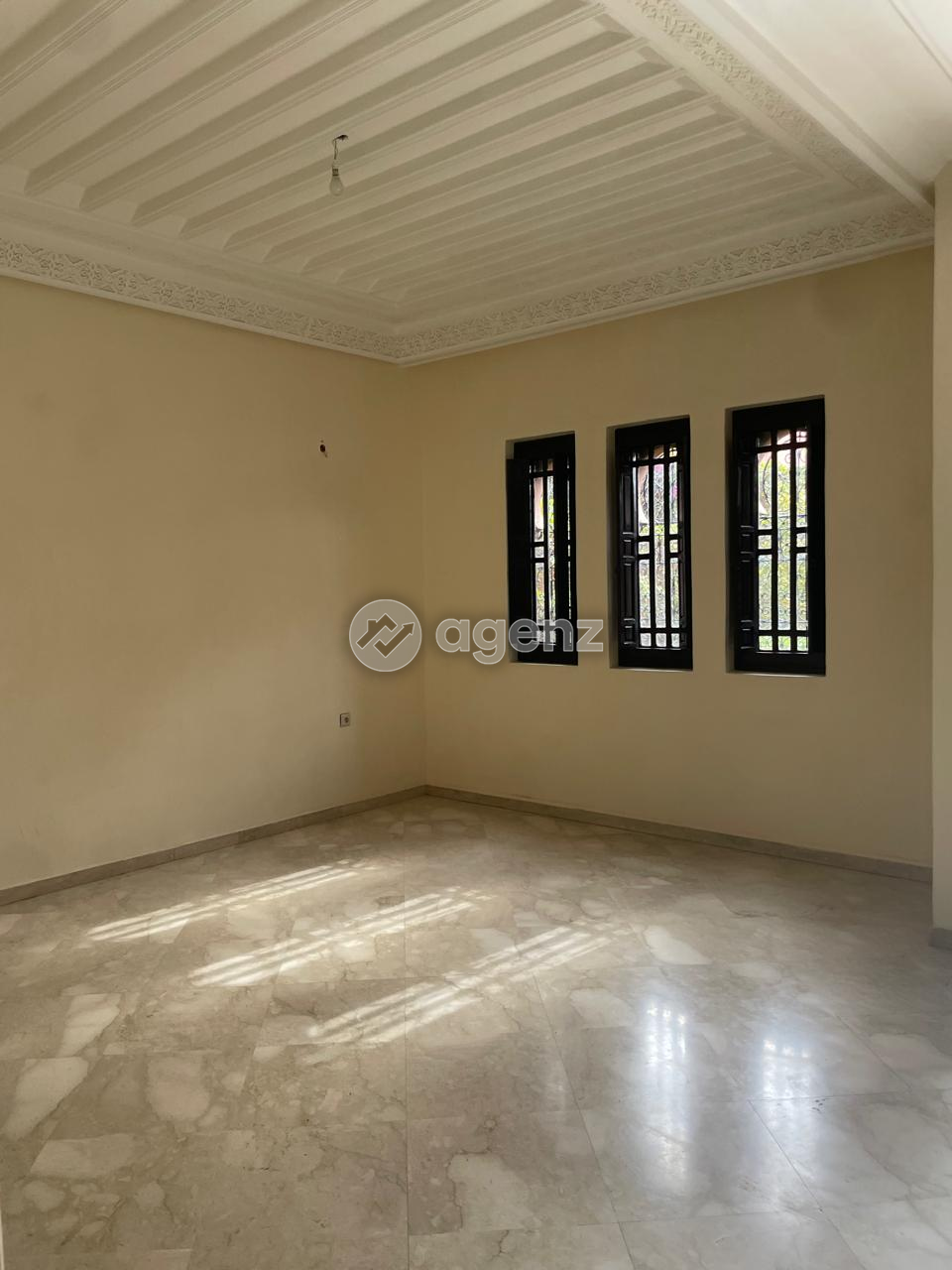 Élégant villa de 4 chambres à louer à Masmoudi targa — 4