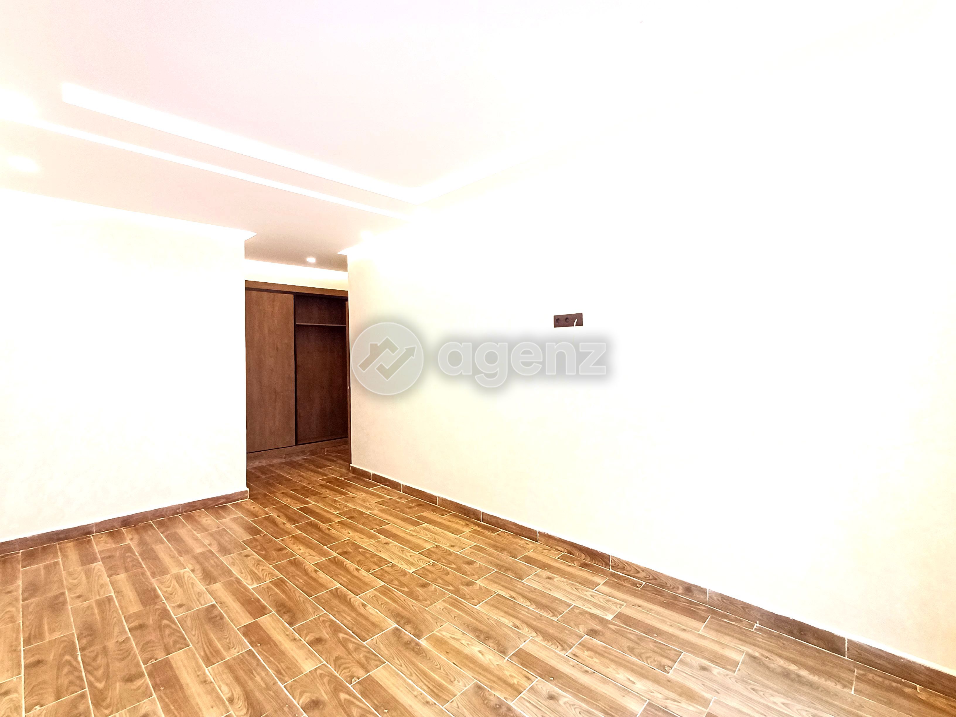 Appartement à vendre à Sidi Maarouf — 4