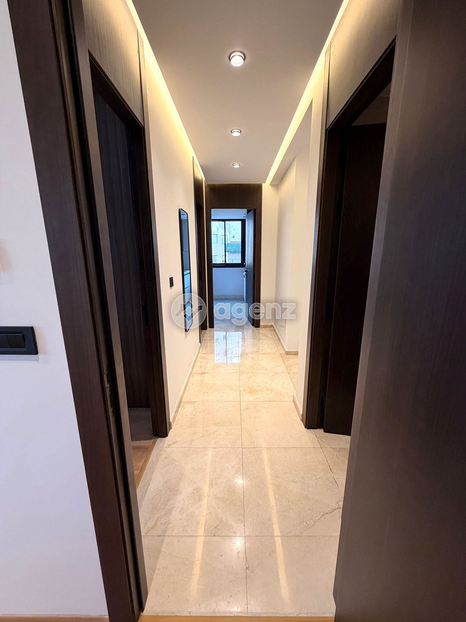 Appartement de 100 m² à Quartier de la plage - Tanger — 4