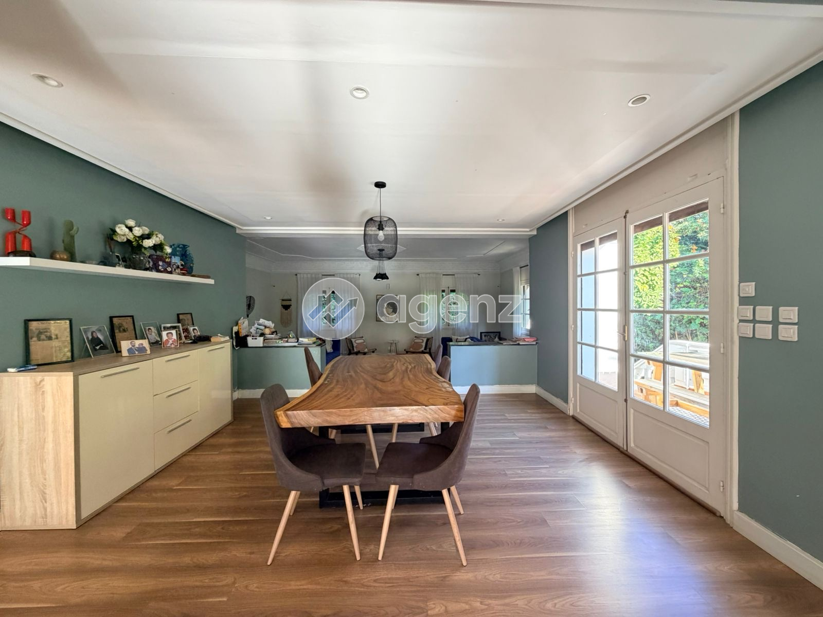 Élégant Villa de 4 chambres à louer à CIL — 4