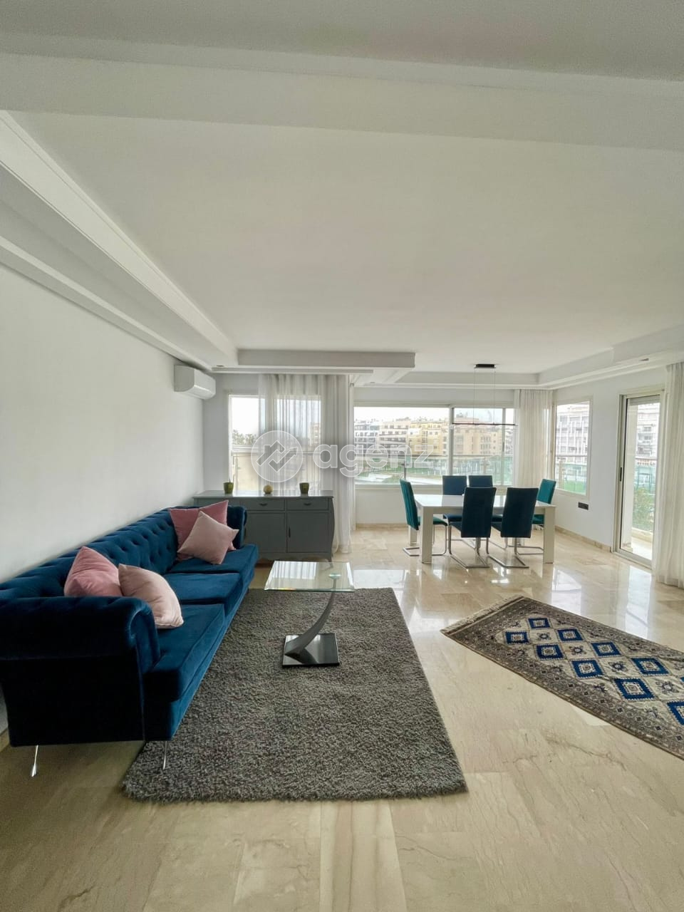 Superbe Appartement de 3 chambres à louer à Bourgogne Ouest — 4