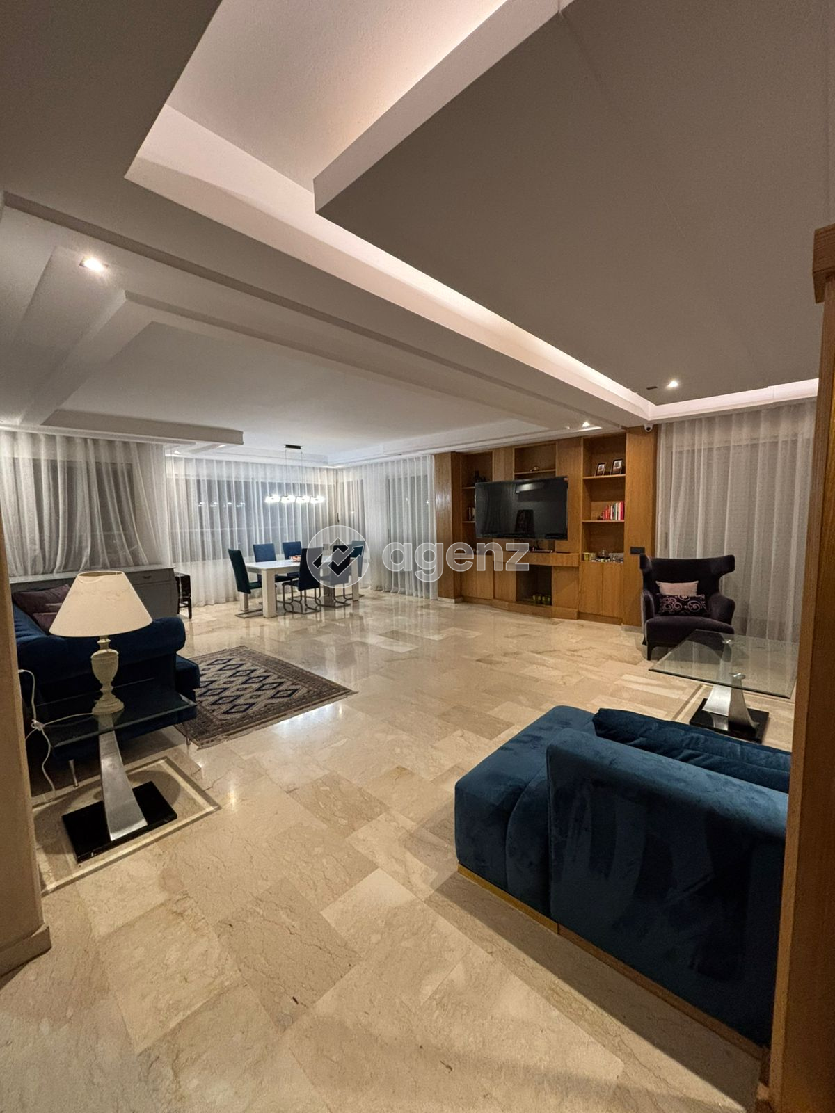 Superbe Appartement de 3 chambres à louer à Bourgogne Ouest