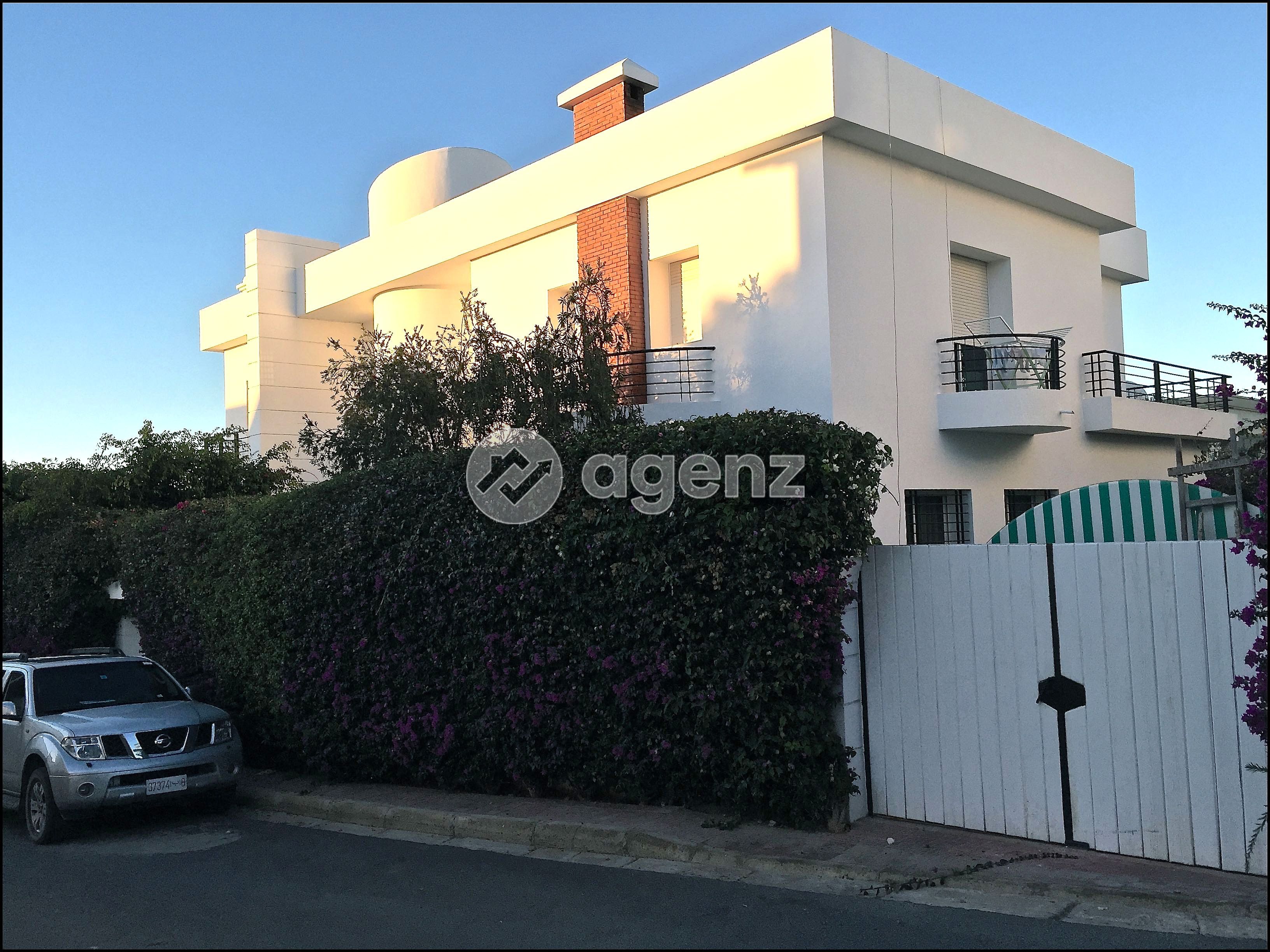 Magnifique villa entière de style duplex moderne au lotissement Naourass (école belge, Les Jardins de l'Océan, etc.) — 2