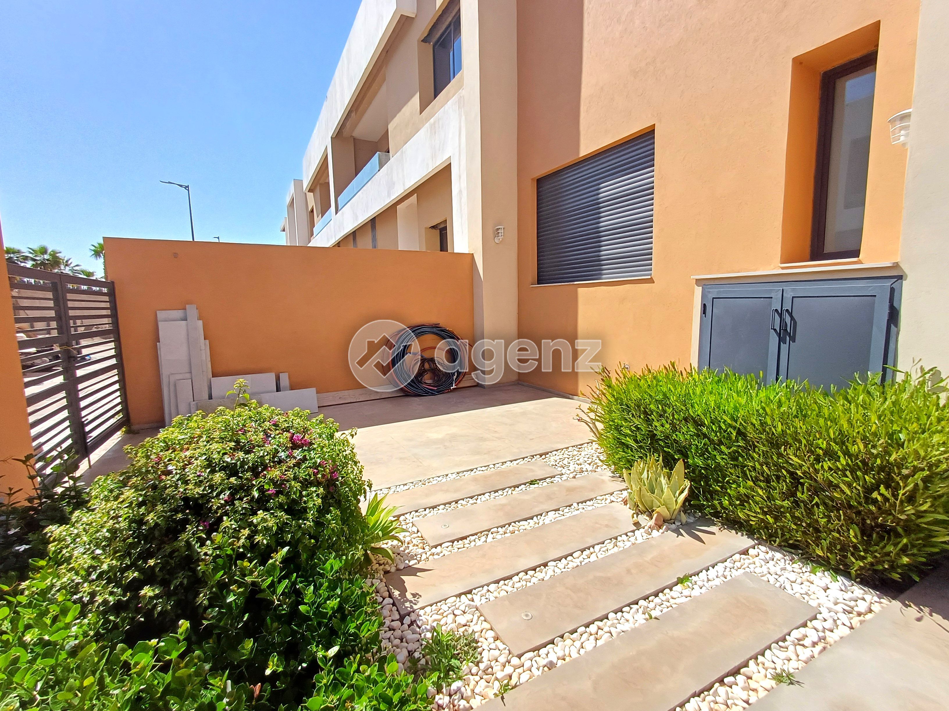 Villa à vendre à Tassoultante — 2