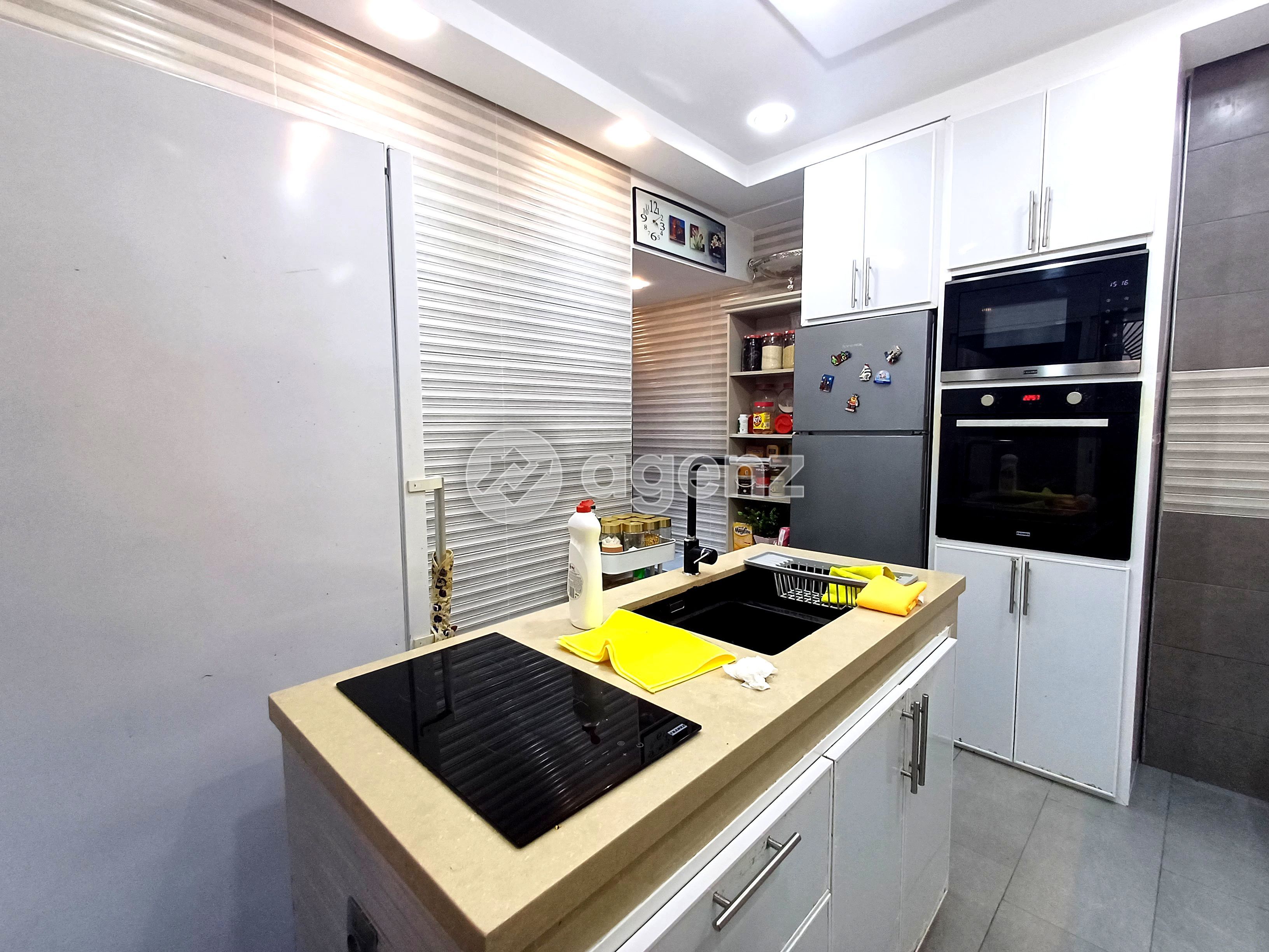 APPARTEMENT BIEN AGENCÉ À BOURGOGNE EST  — 2
